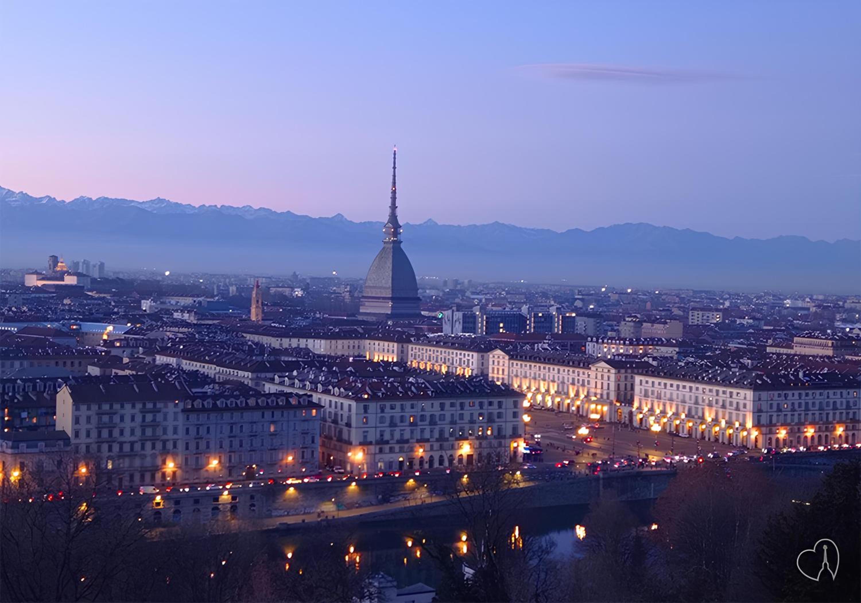 Luxury Loft Porta Nuova - Garage in Centro view 4