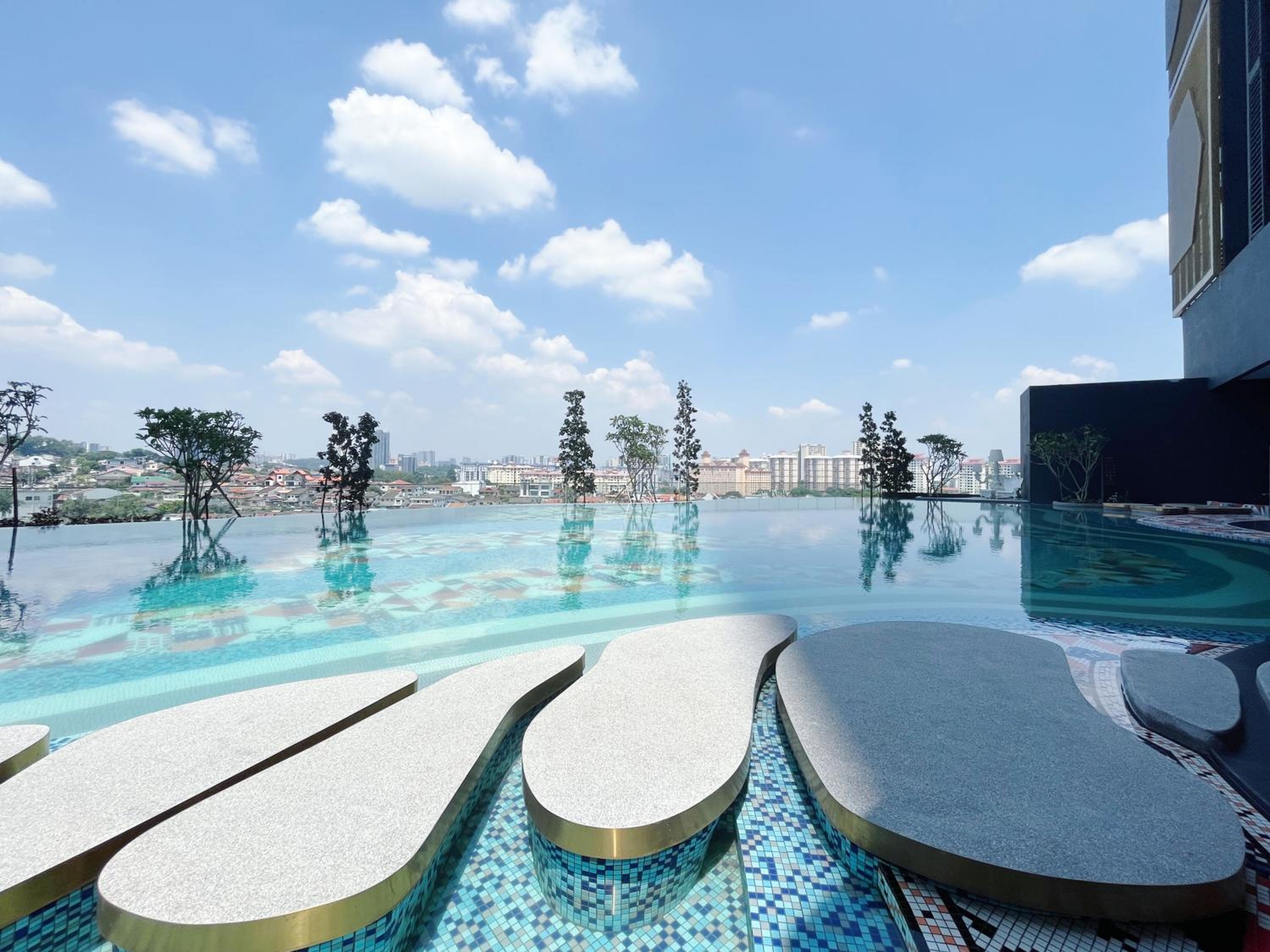 NJ Homestay@Arte Cheras