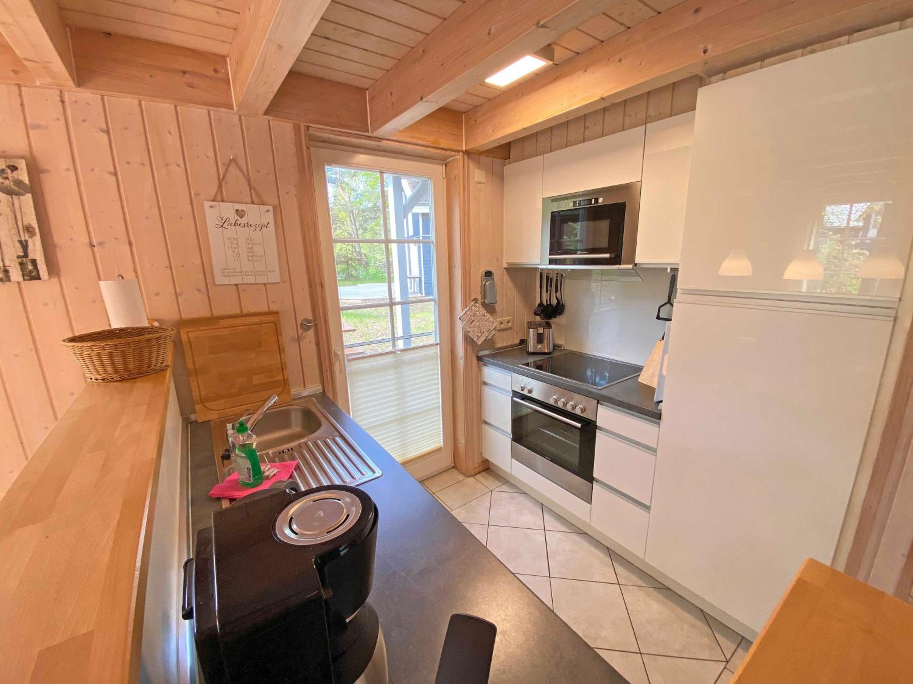 Strandhaus Ostseewelle mit Terrasse