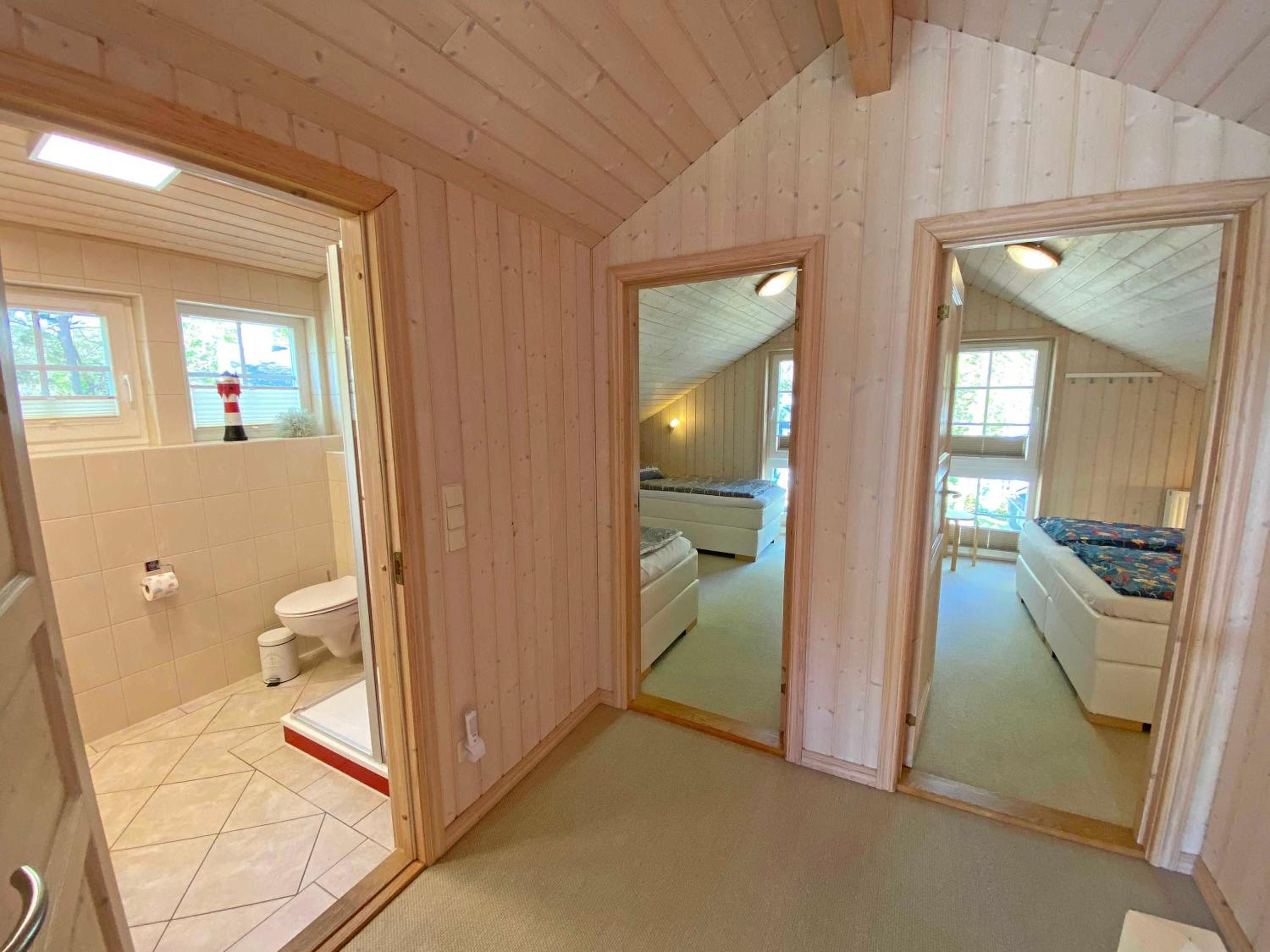 Strandhaus Ostseewelle mit Terrasse