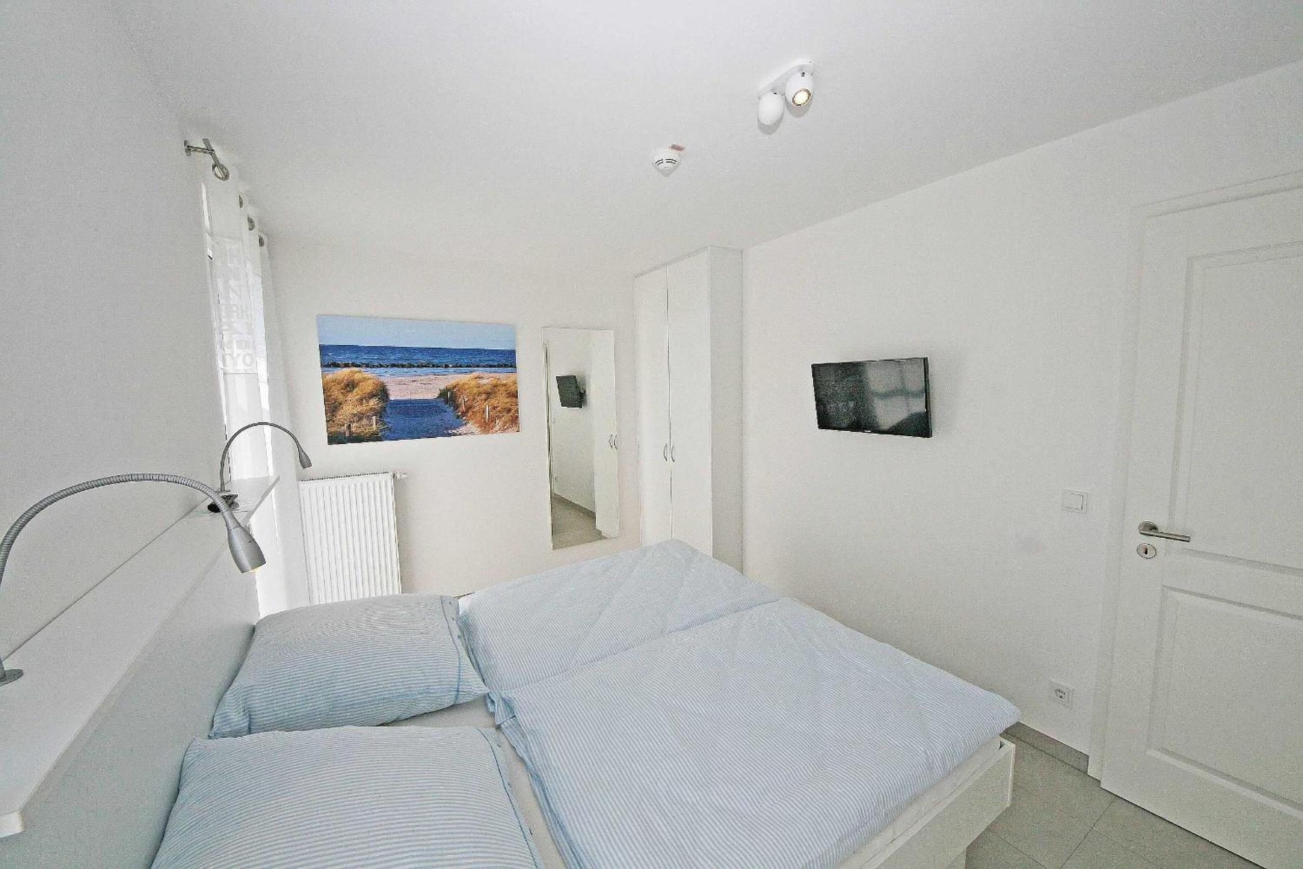 Haus Meeresblick - Ferienwohnung C 001 Dünenblick mit Terrasse