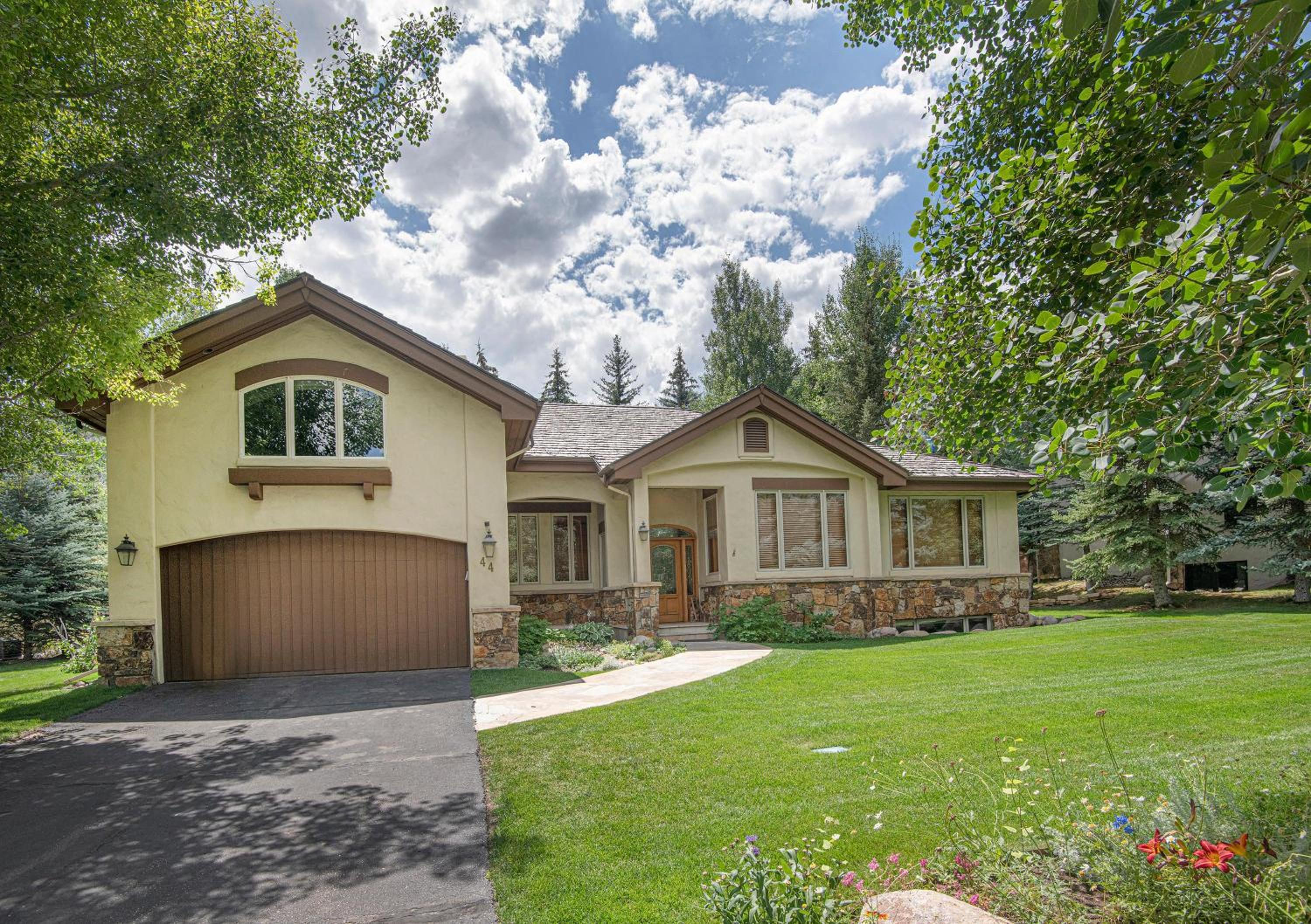 44 Aspen Meadow Drive view 3