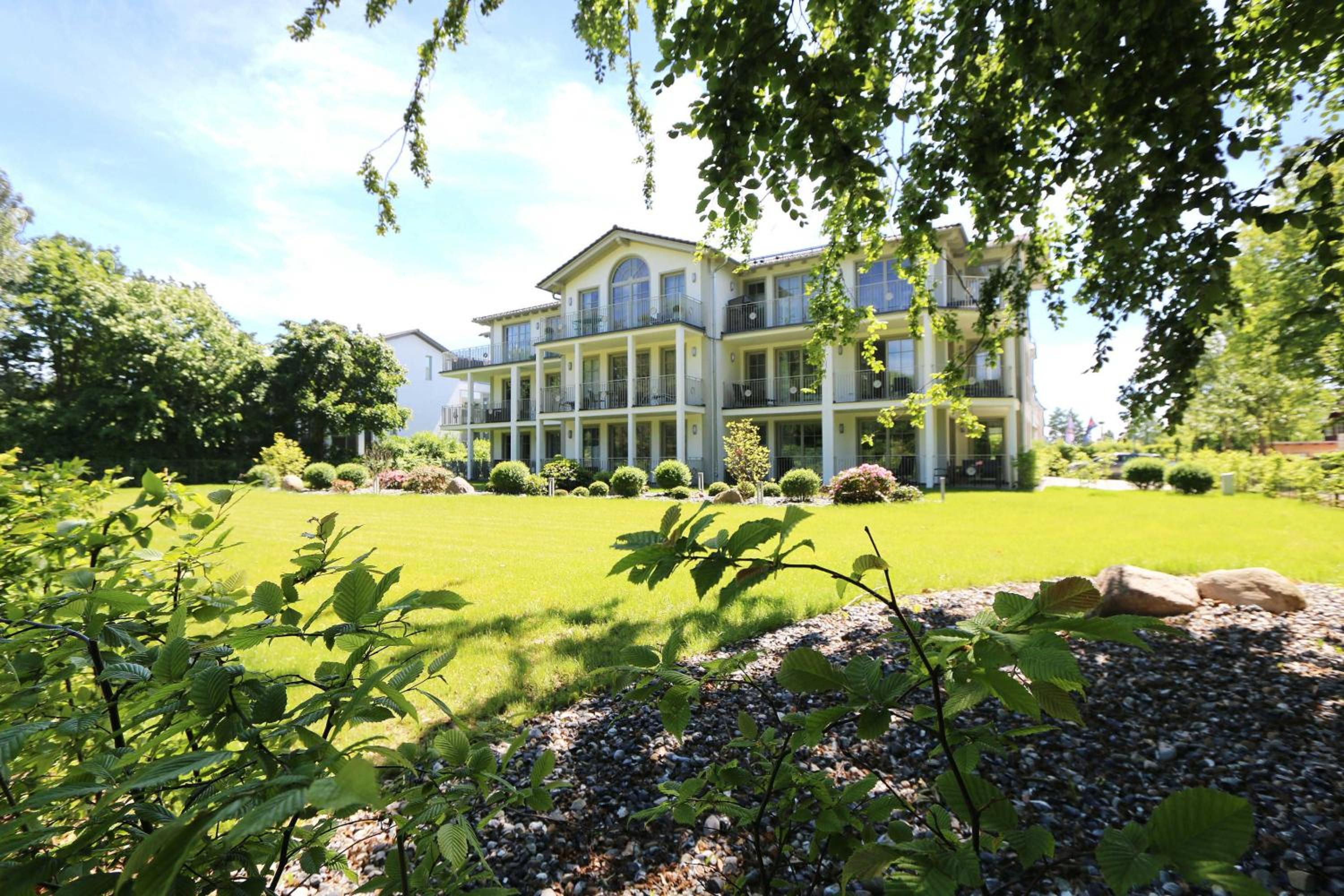 Villa Pauline Whg 05 mit 2 Balkonen