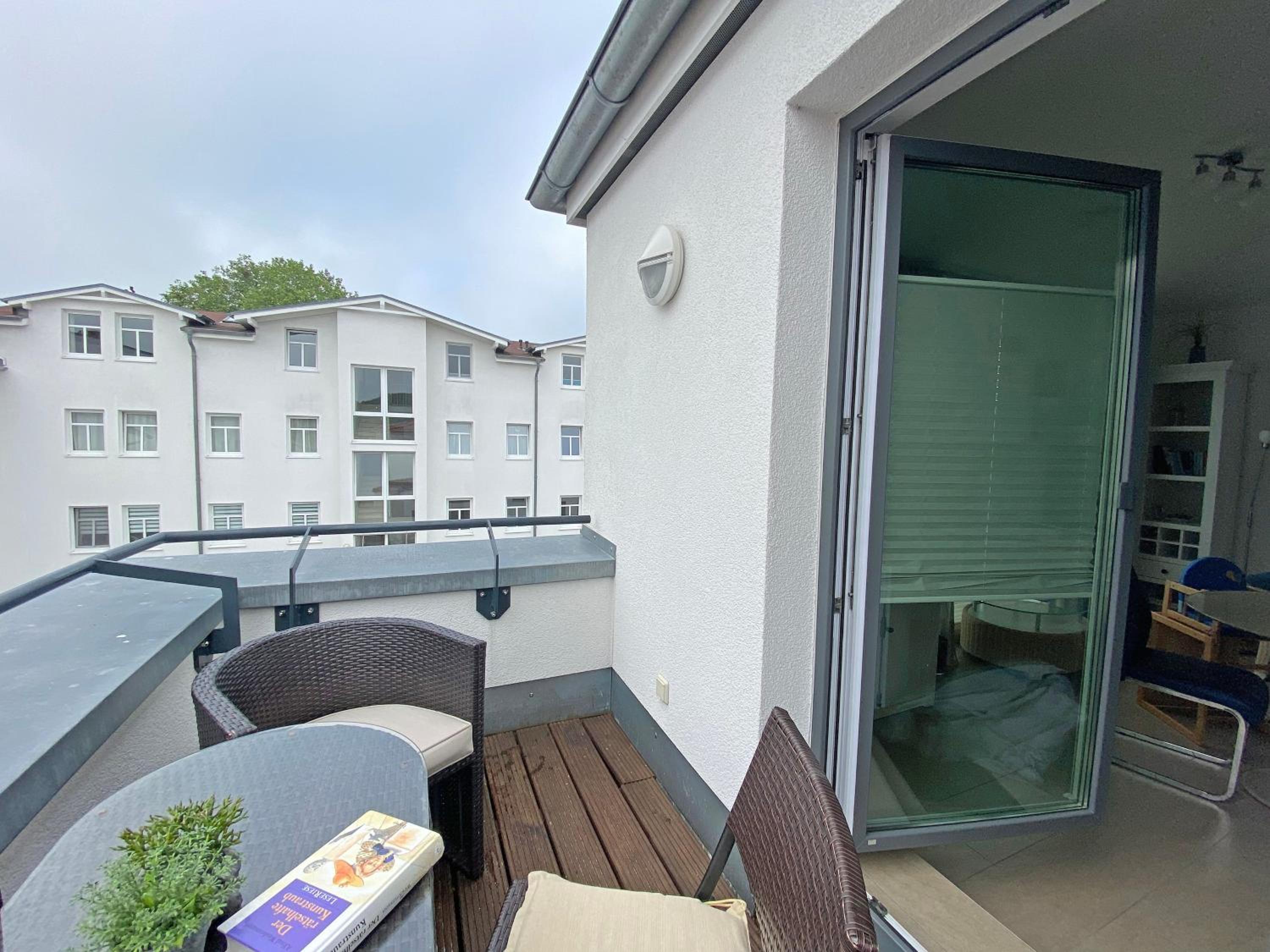 Villa Anni - Ferienwohnungen 08 mit Balkon