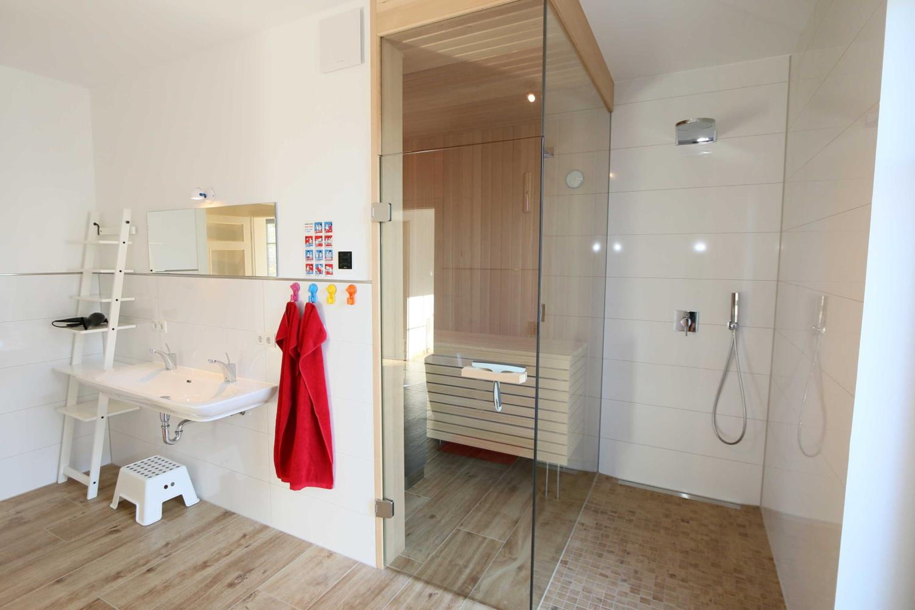 Villa Pauline Whg 05 mit 2 Balkonen