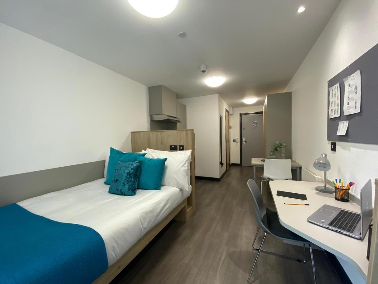 Student-Only Accommodations in Belfast