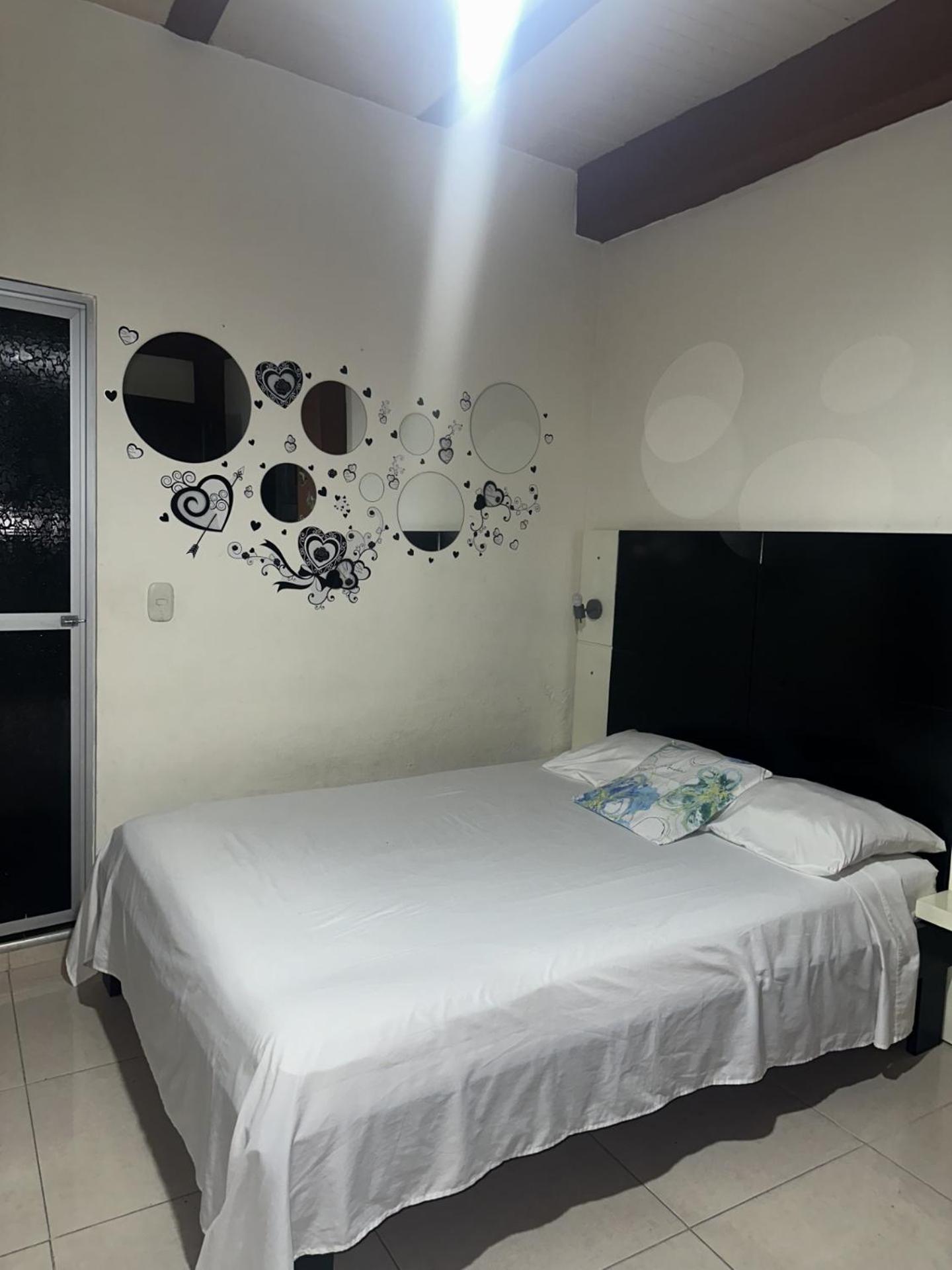 LAS CAMELIAS APARTAHOTEL - La Virginia Risaralda