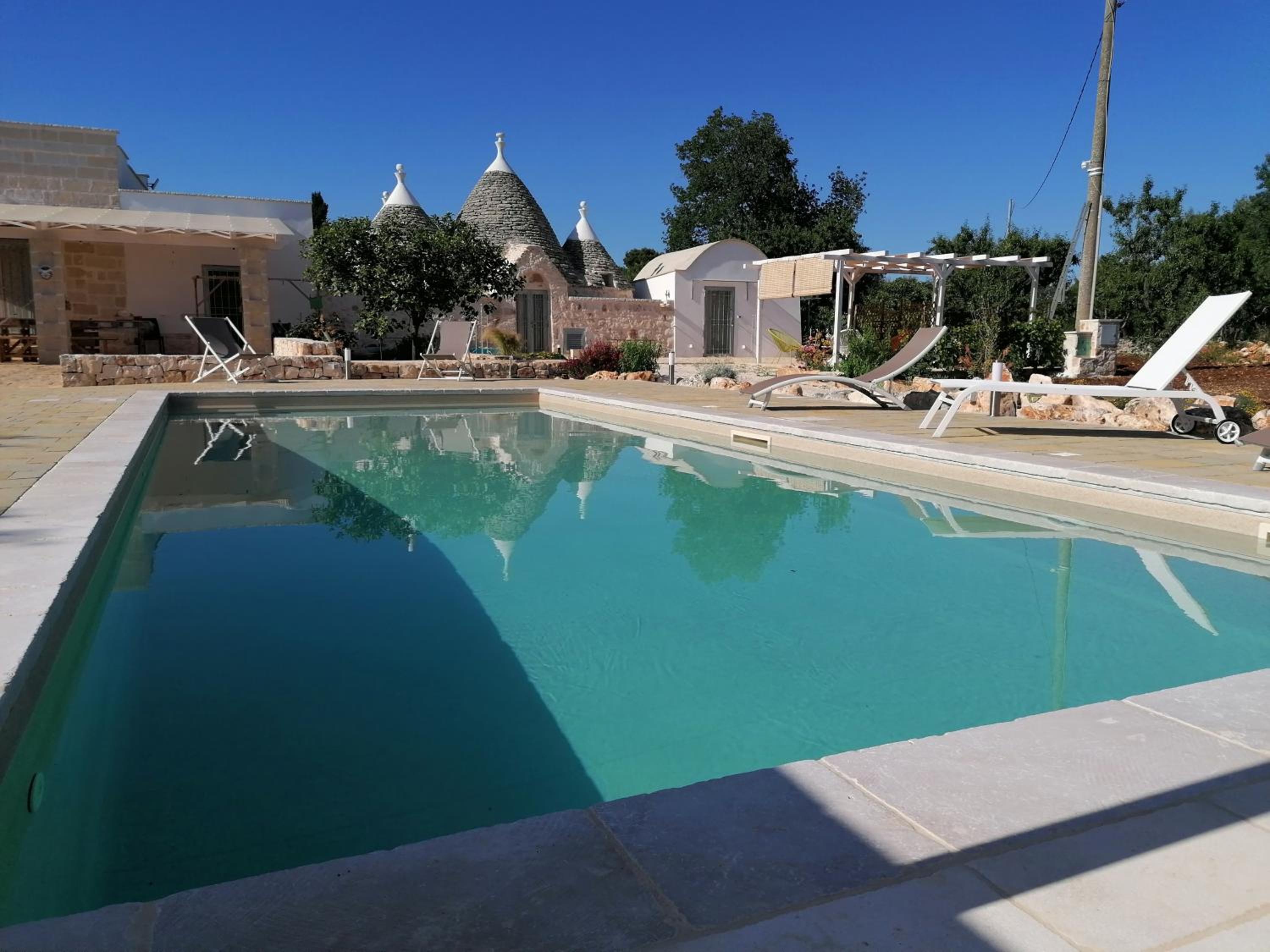 Trullo del Sol view 3