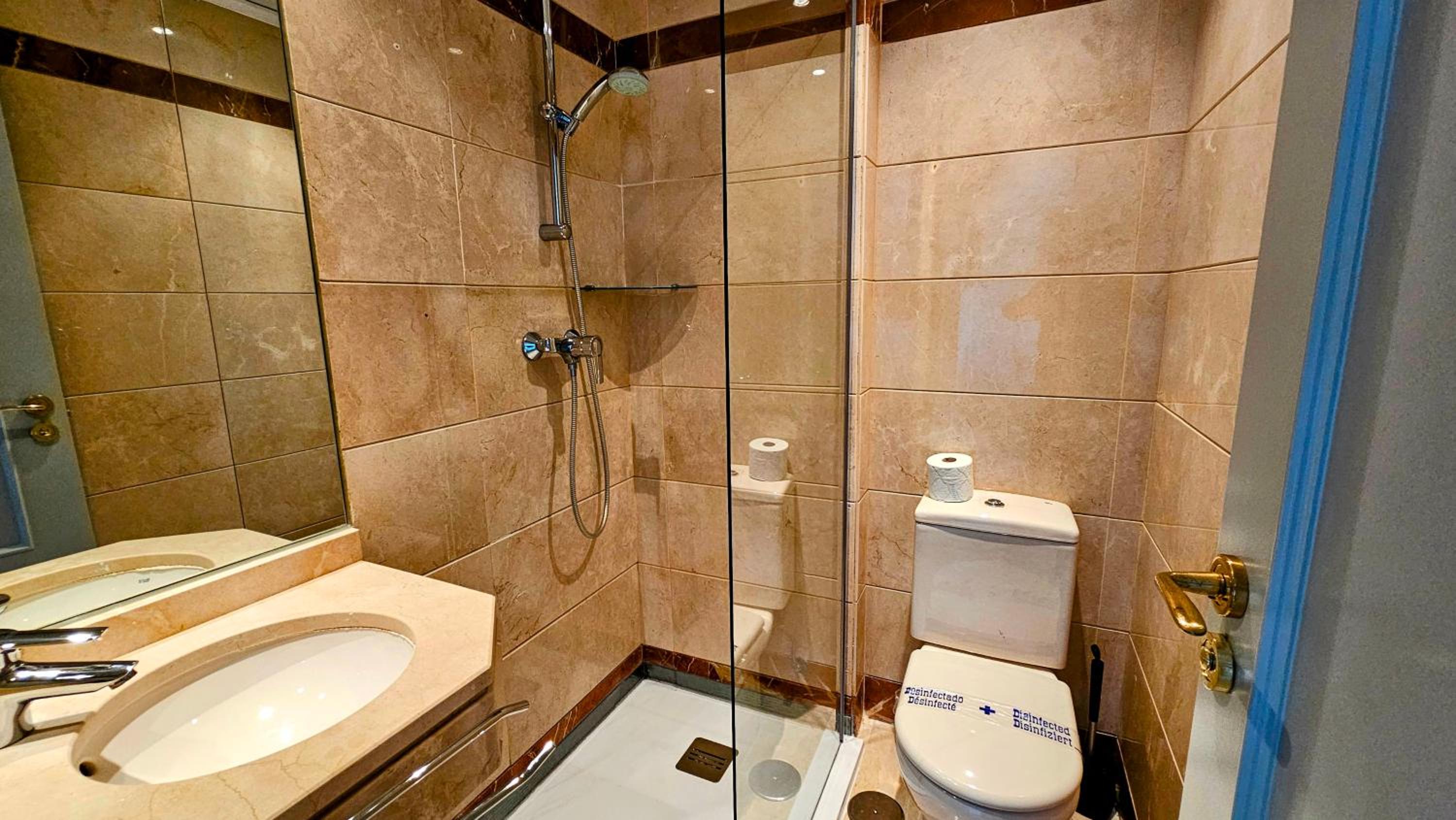 Calanova Grand Golf Residence