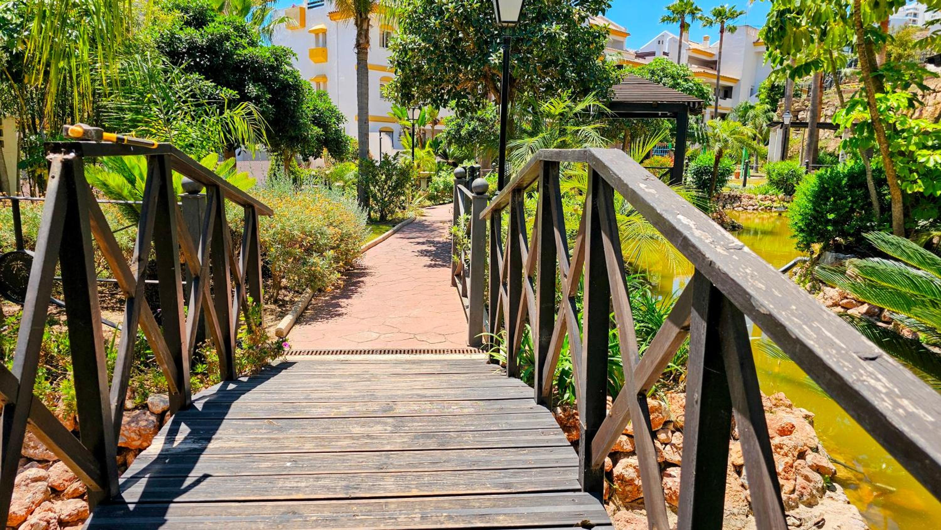 Calanova Grand Golf Residence