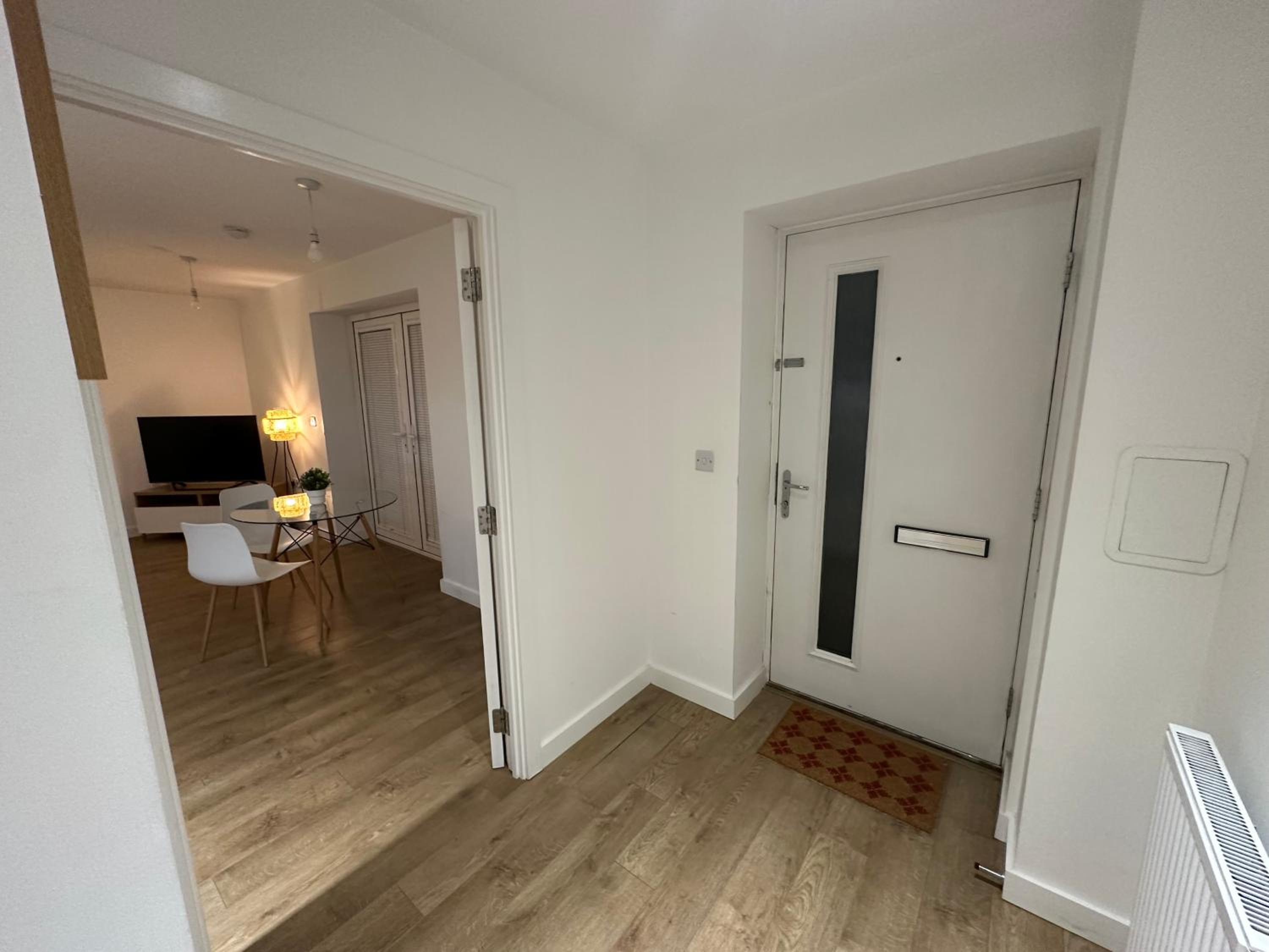 Luxury Modern Apartment-Flat London view 2