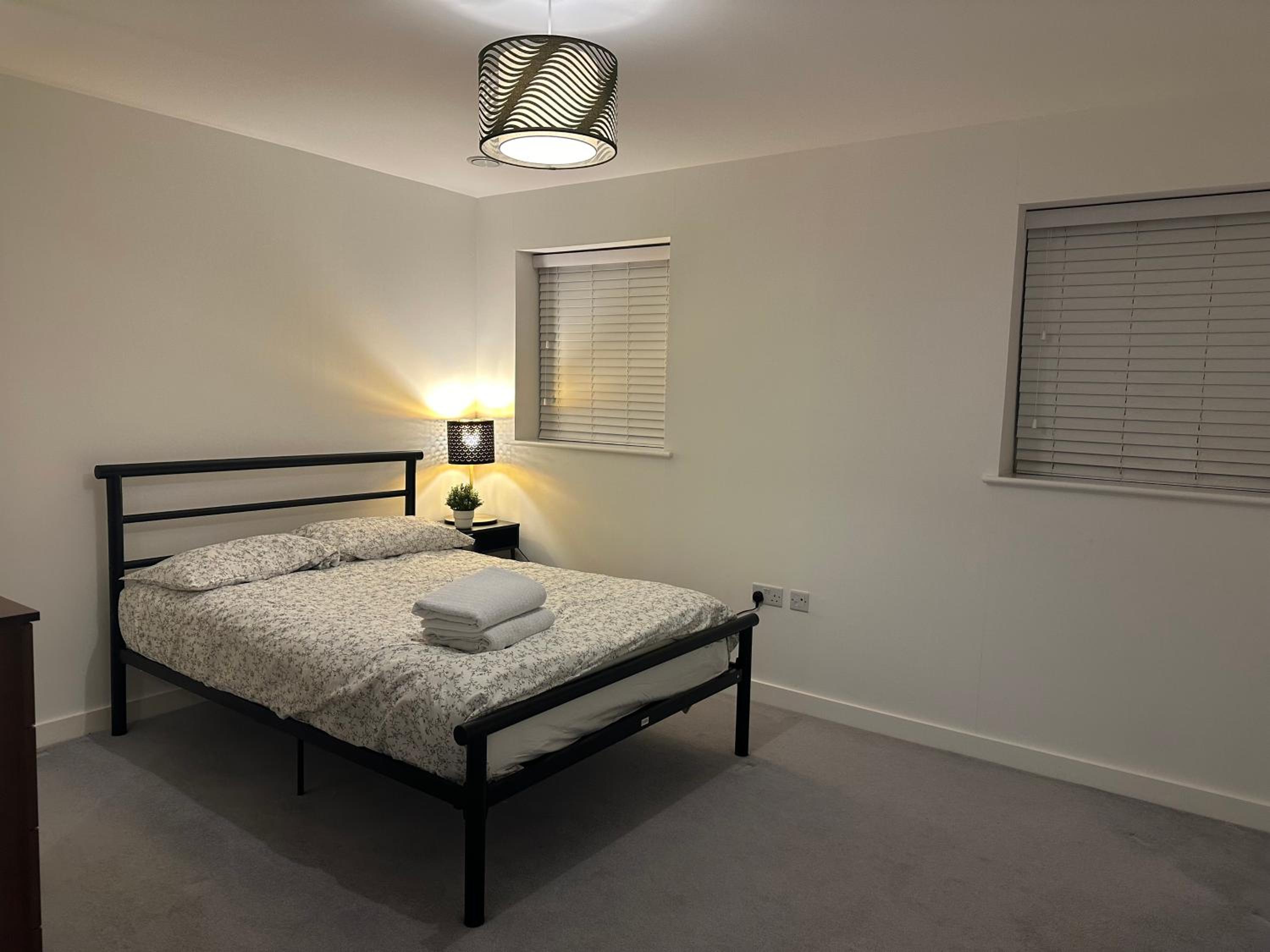 Luxury Modern Apartment-Flat London view 4