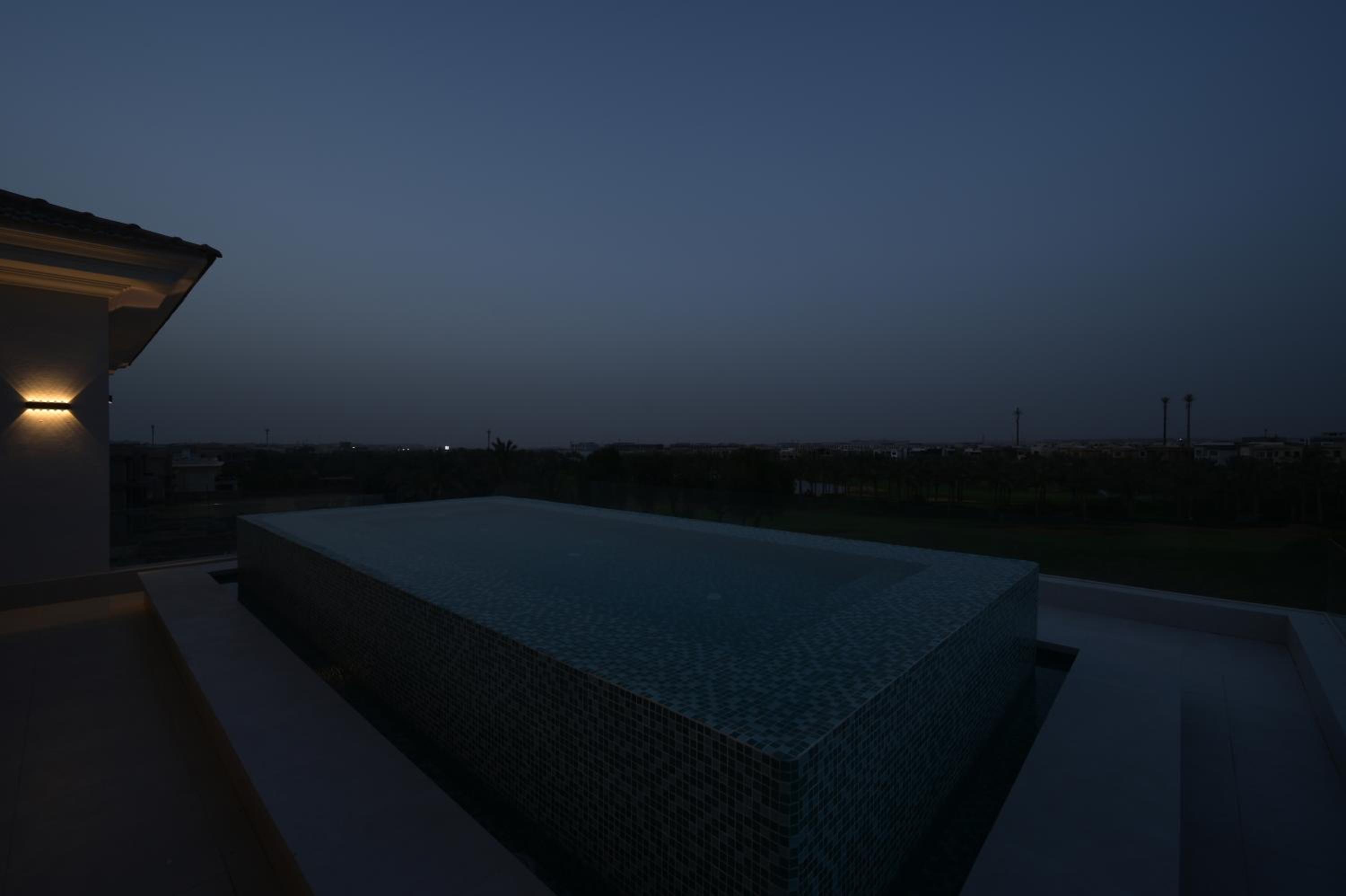 Zyra Golf Residence