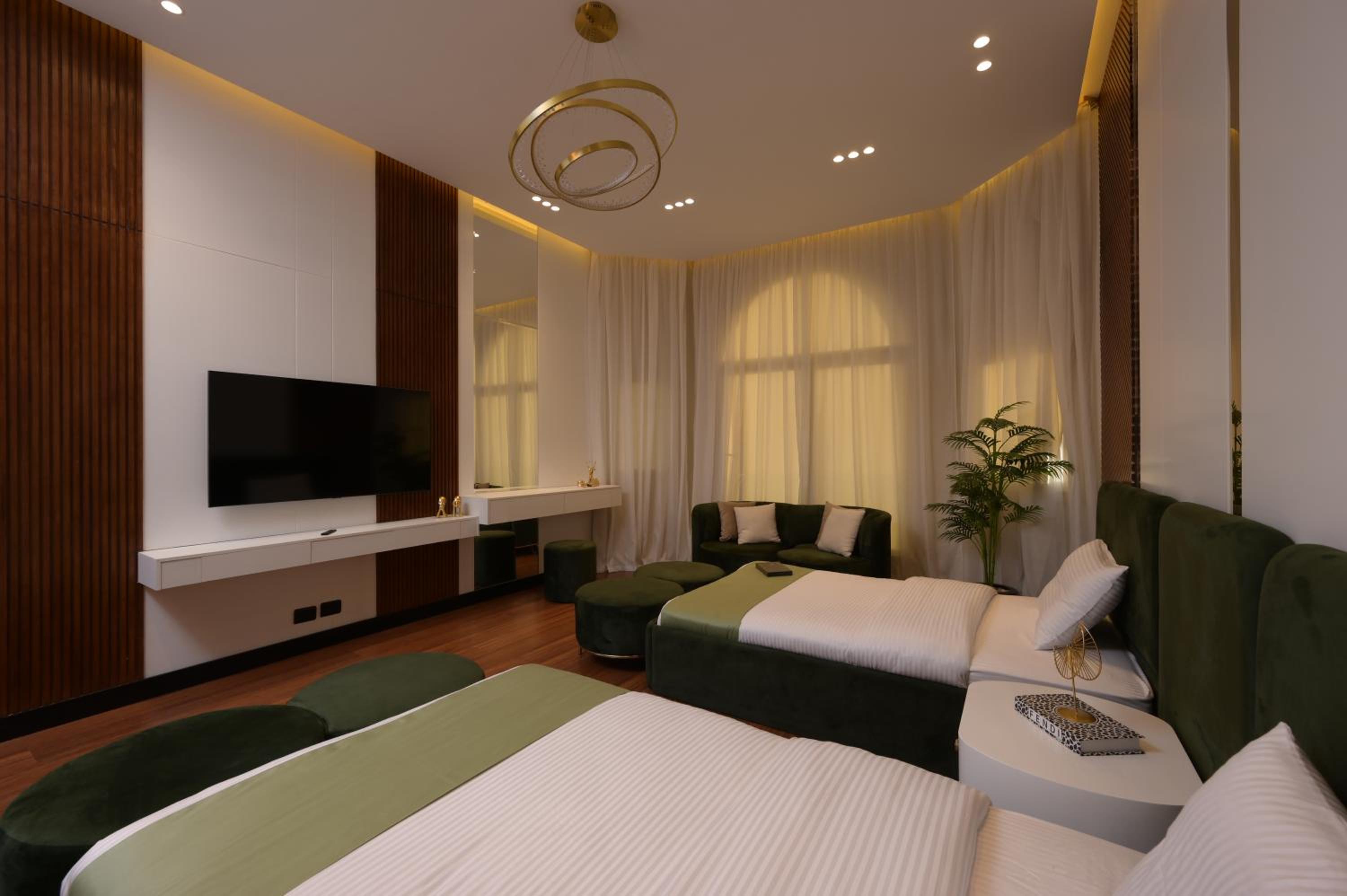 Zyra Golf Residence