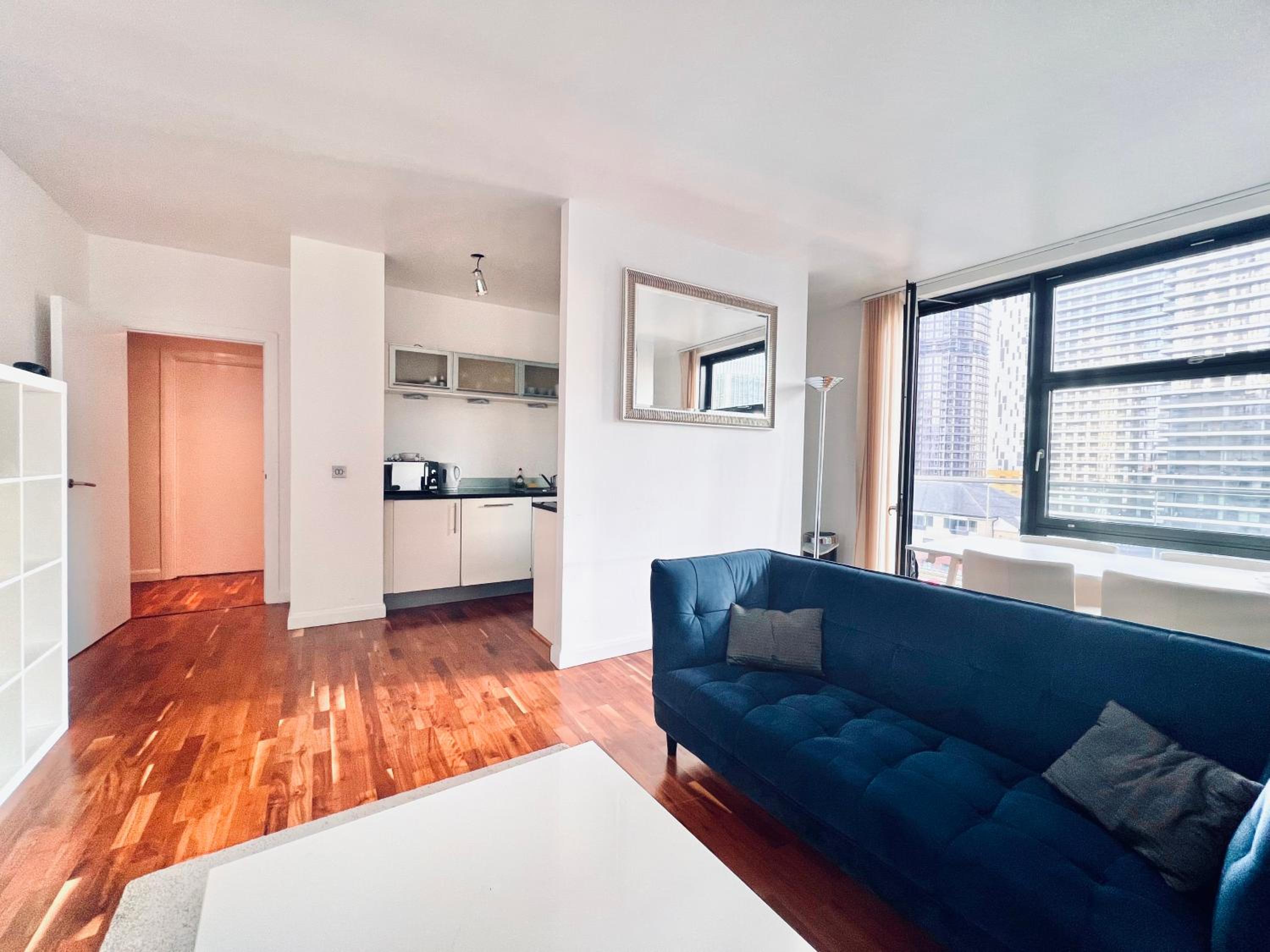 2 Bedroom Discovery Dock view 2