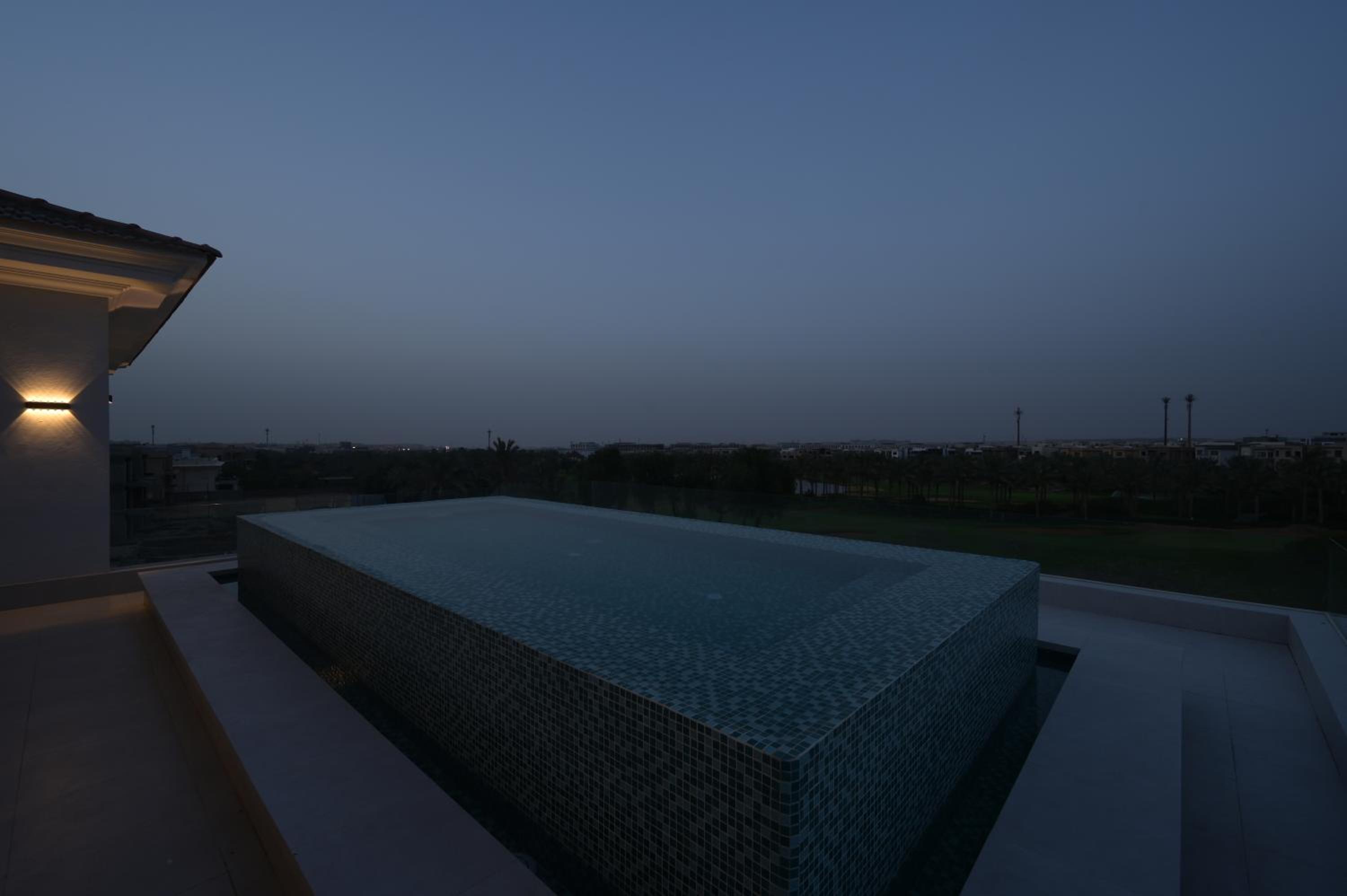 Zyra Golf Residence