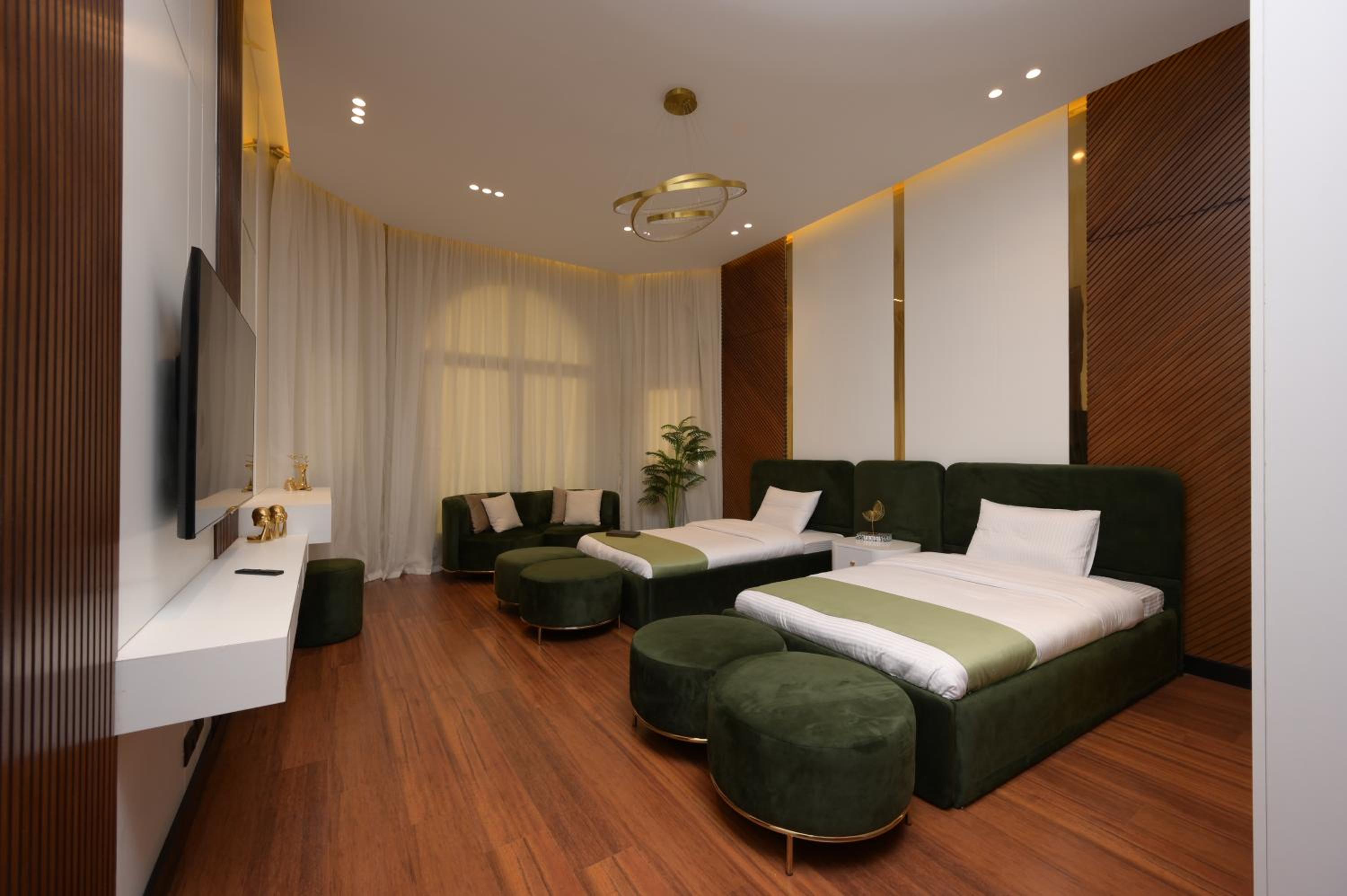 Zyra Golf Residence
