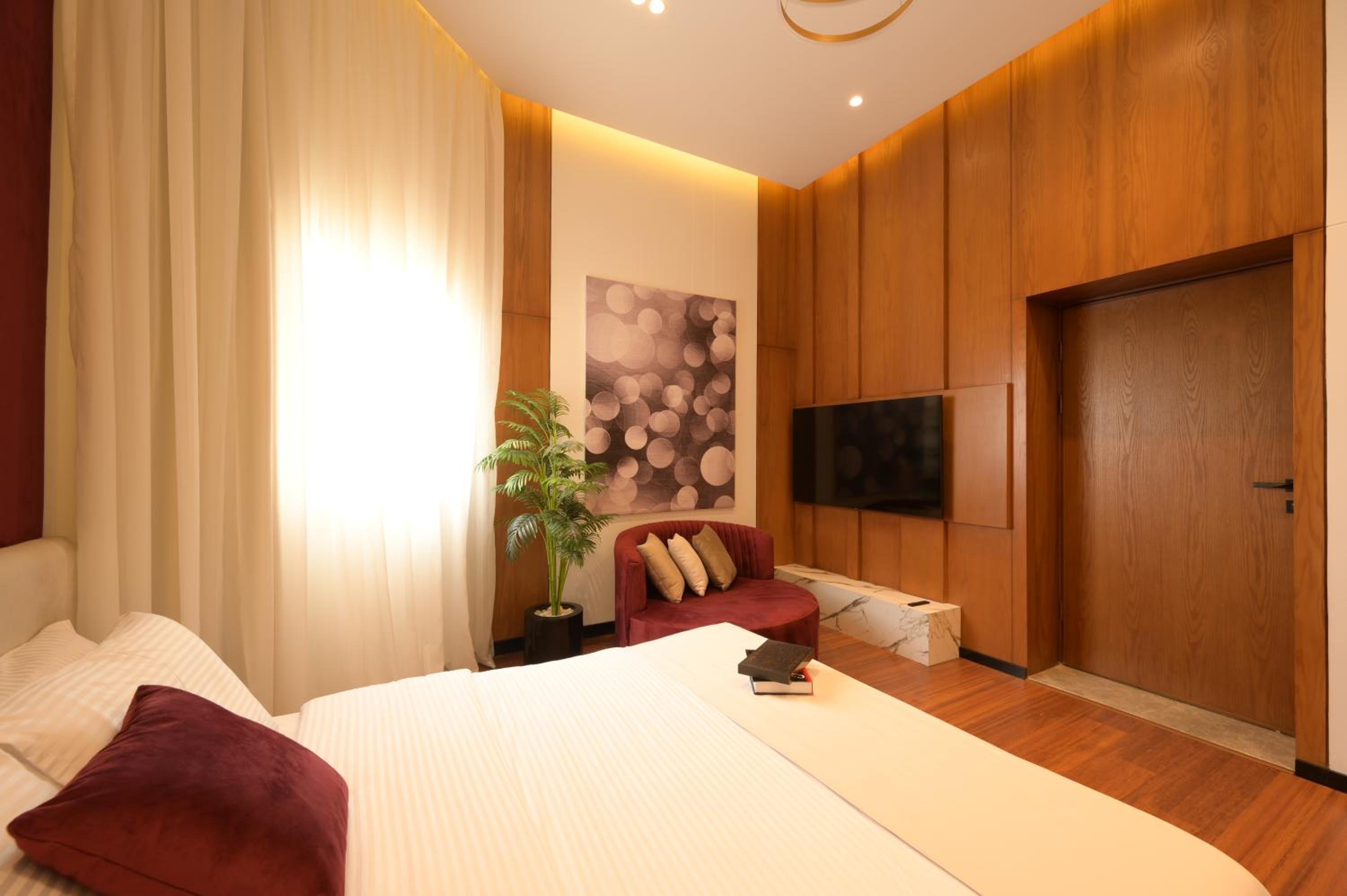 Zyra Golf Residence