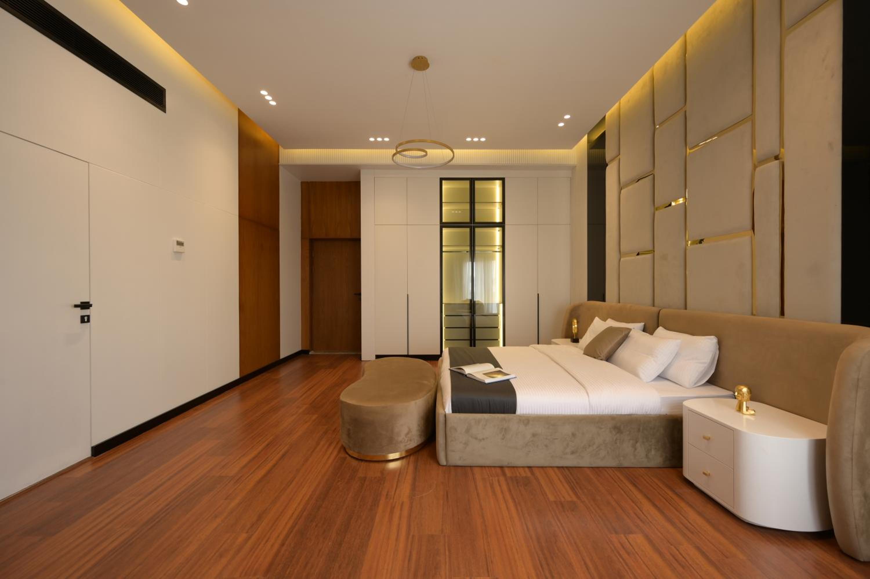 Zyra Golf Residence