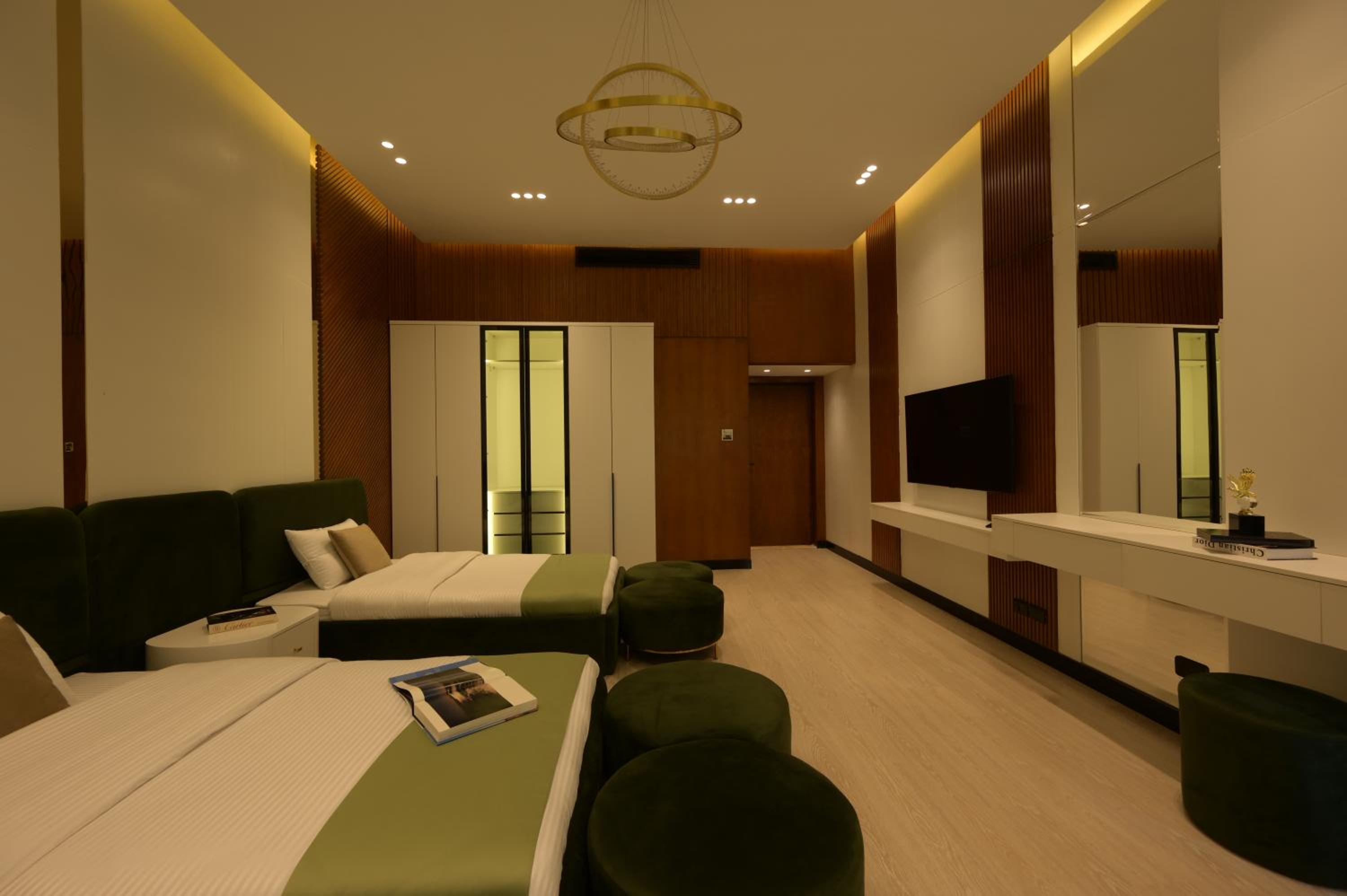 Zyra Golf Residence
