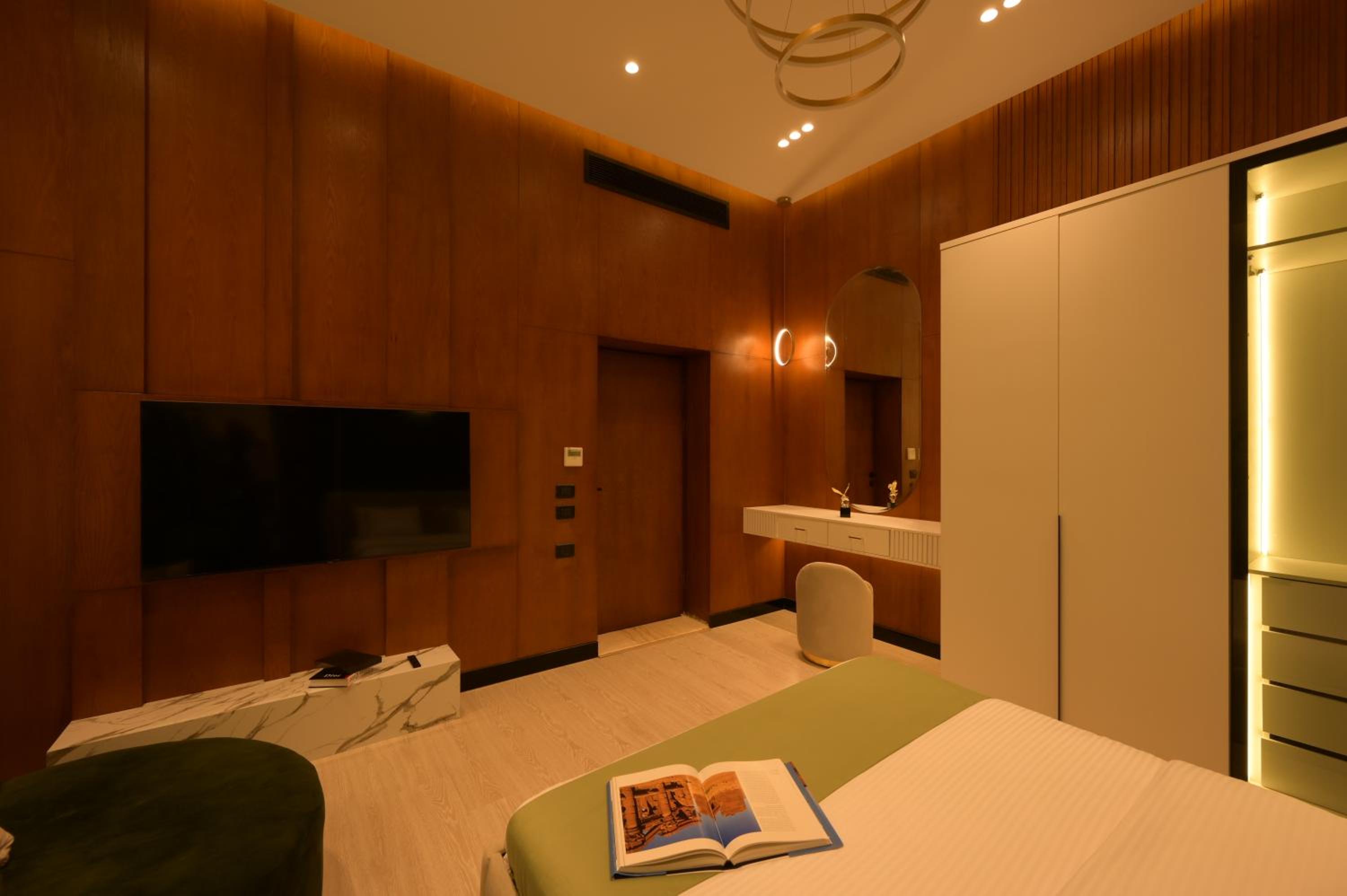Zyra Golf Residence