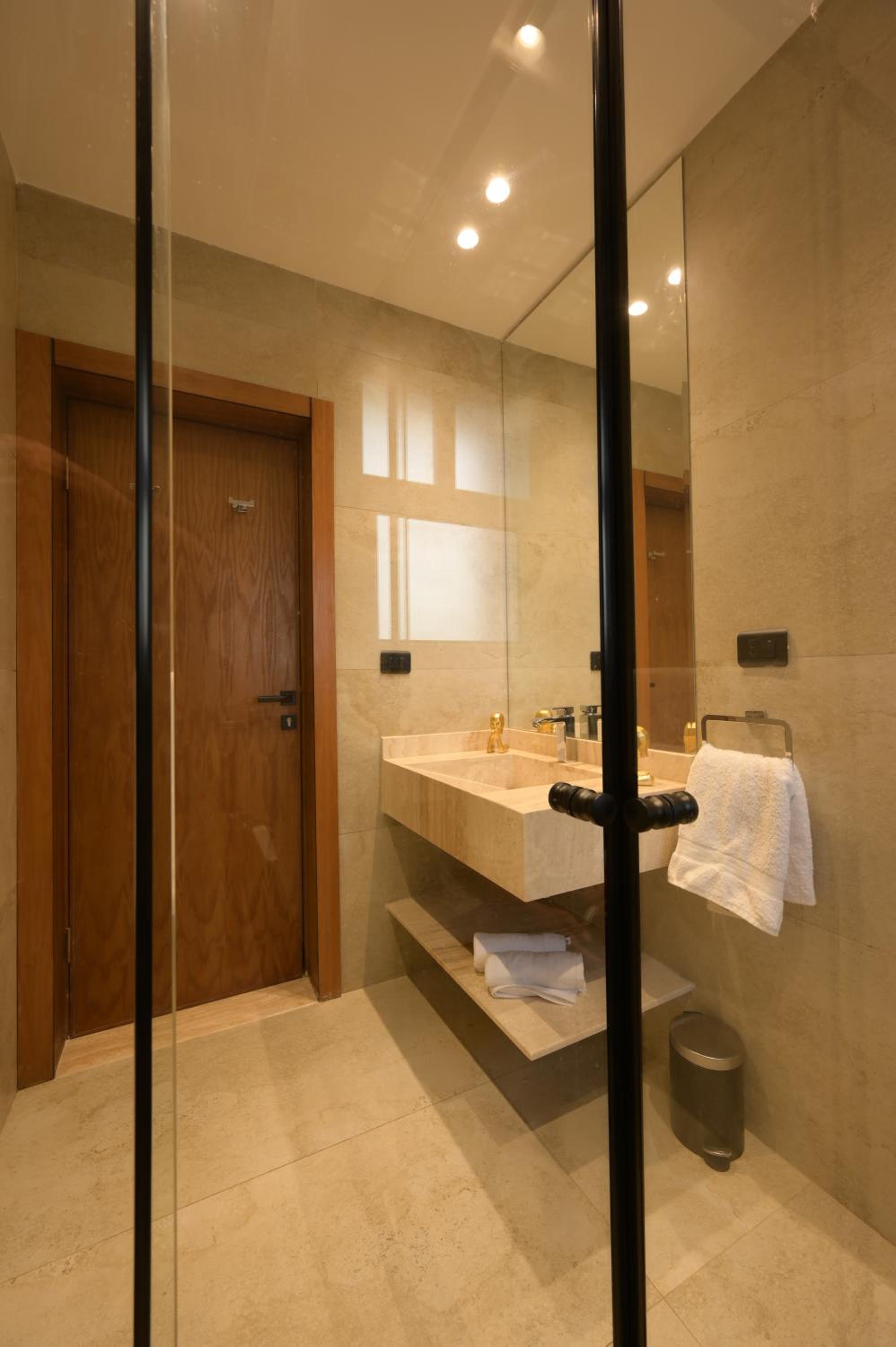 Zyra Golf Residence