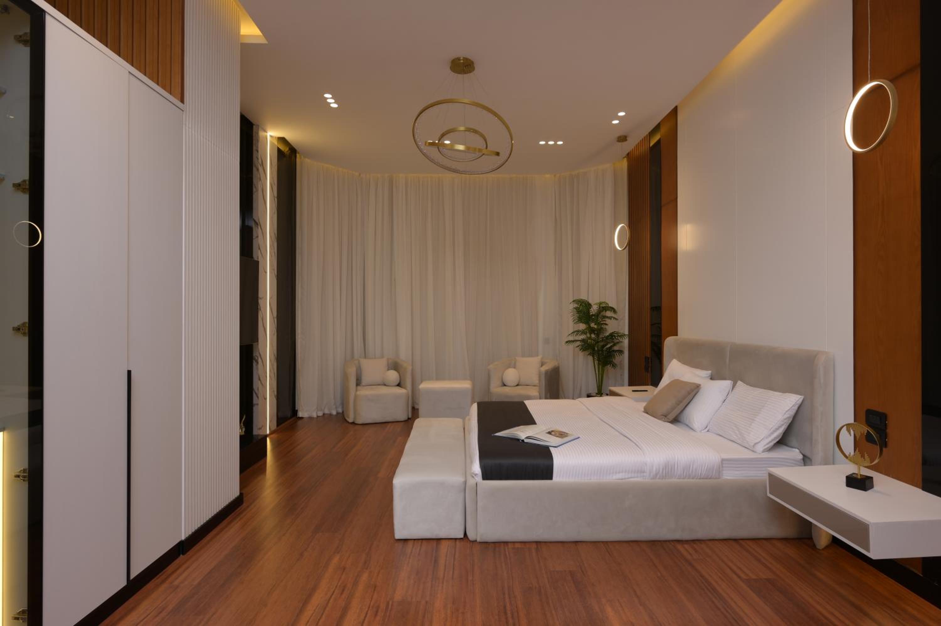 Zyra Golf Residence
