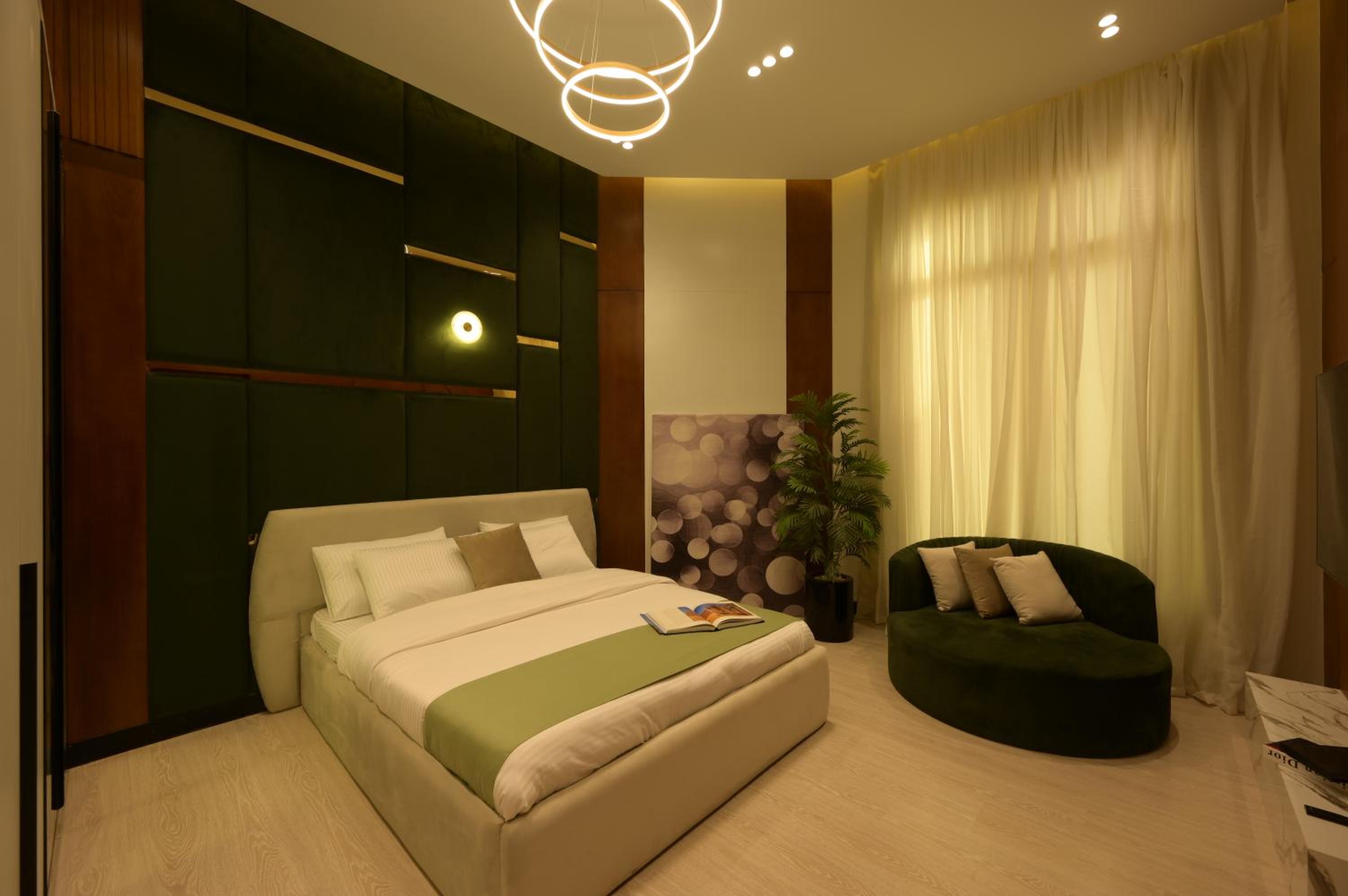 Zyra Golf Residence