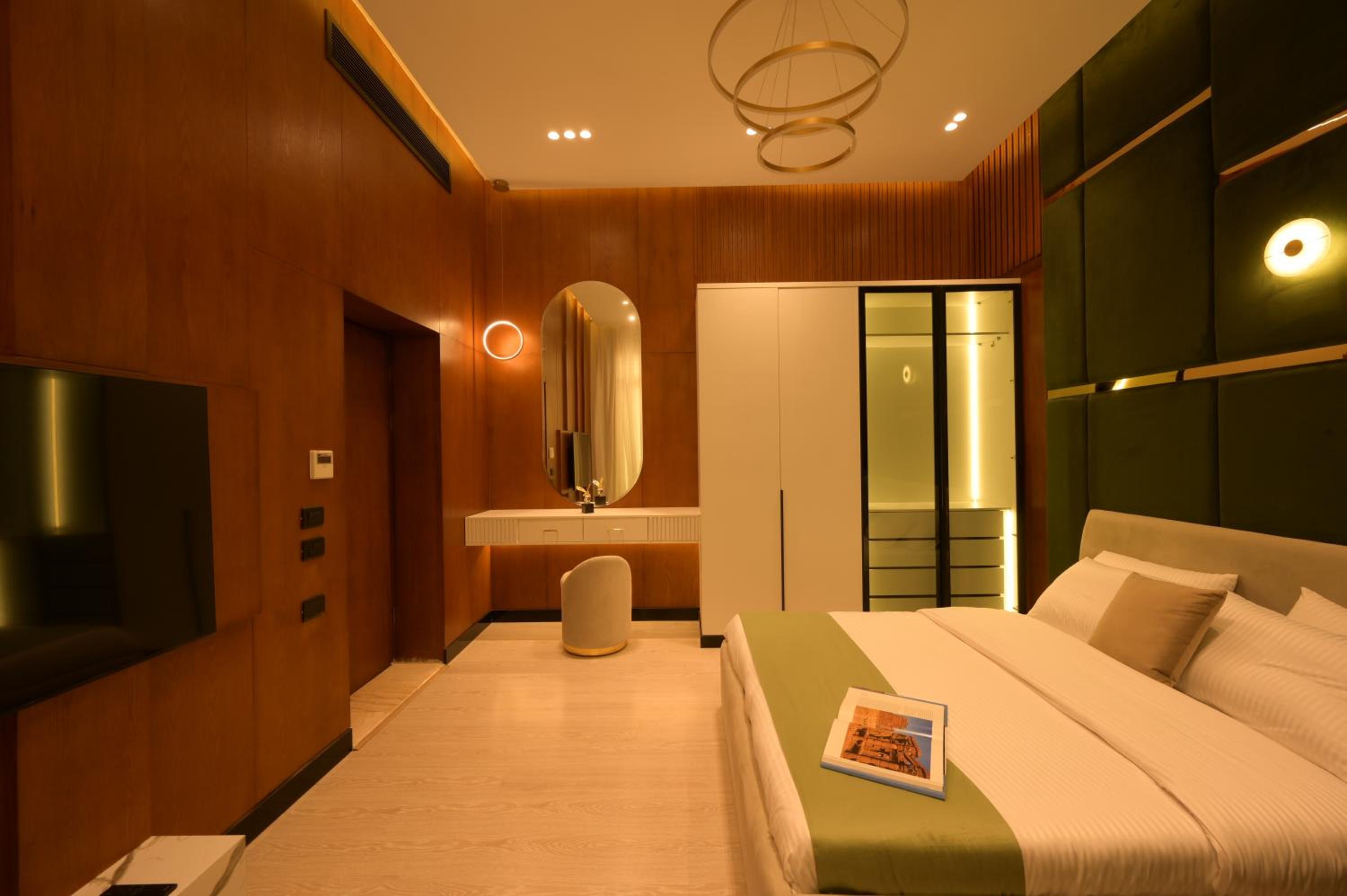 Zyra Golf Residence