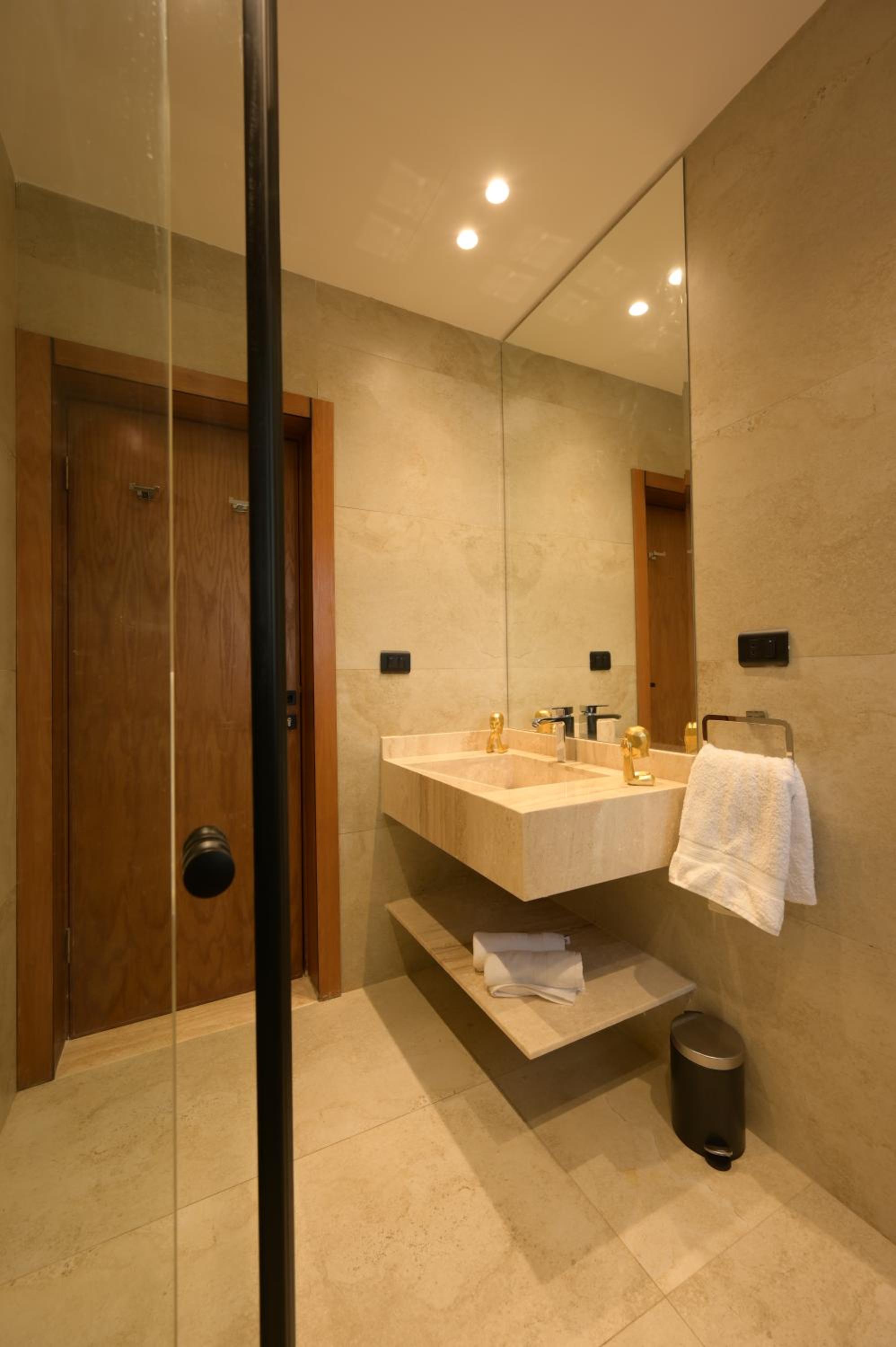 Zyra Golf Residence