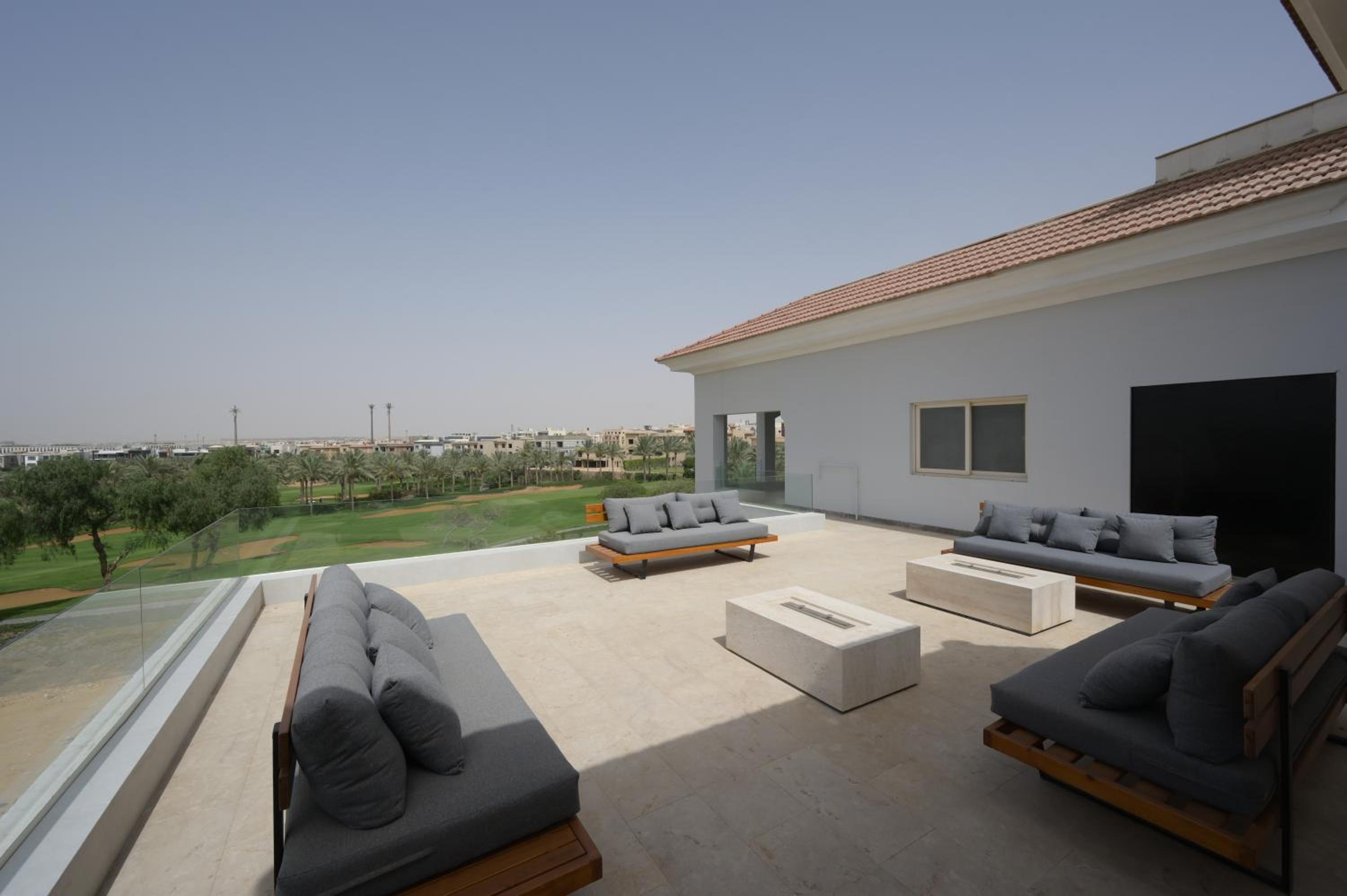 Zyra Golf Residence
