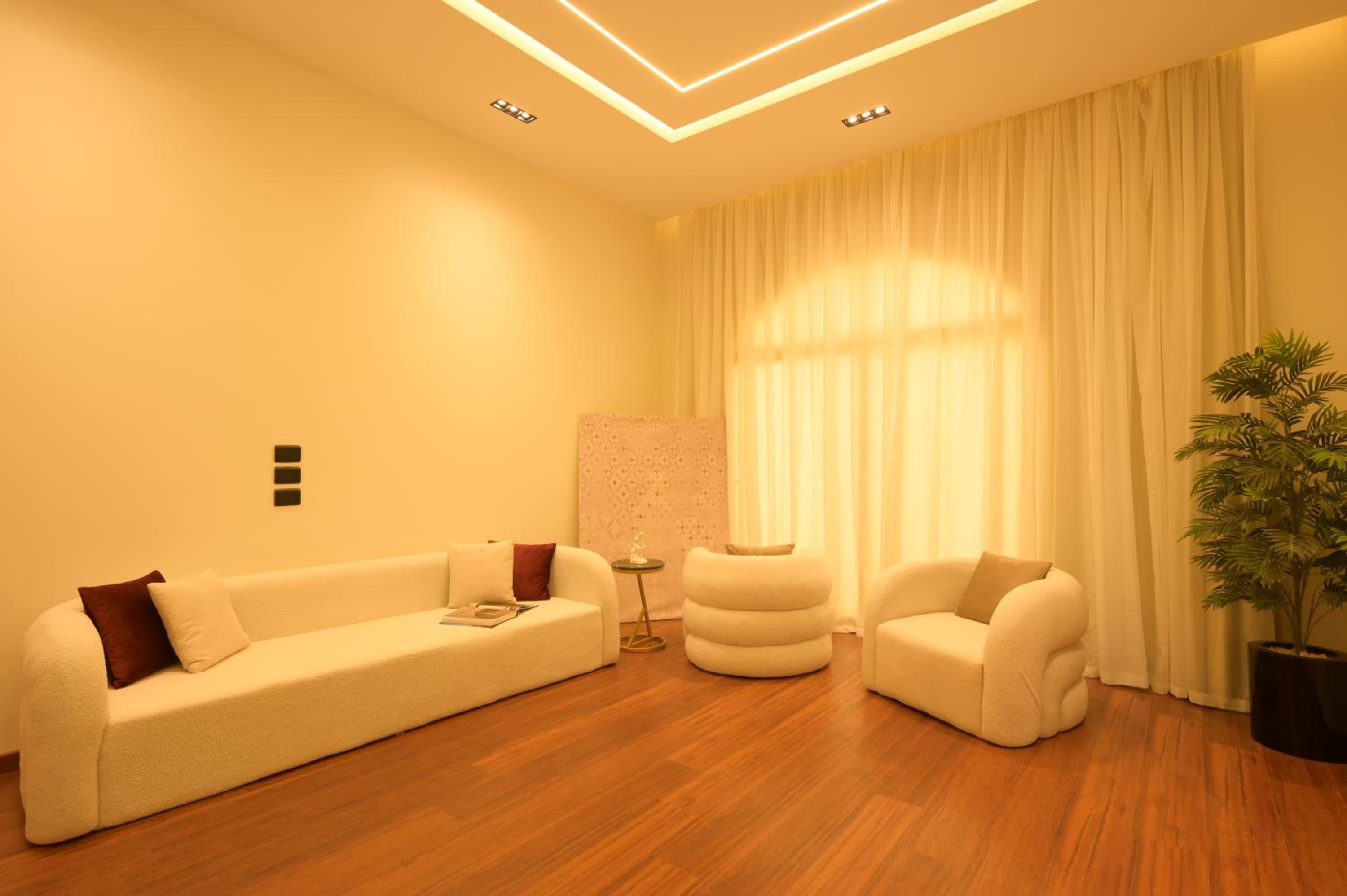 Zyra Golf Residence