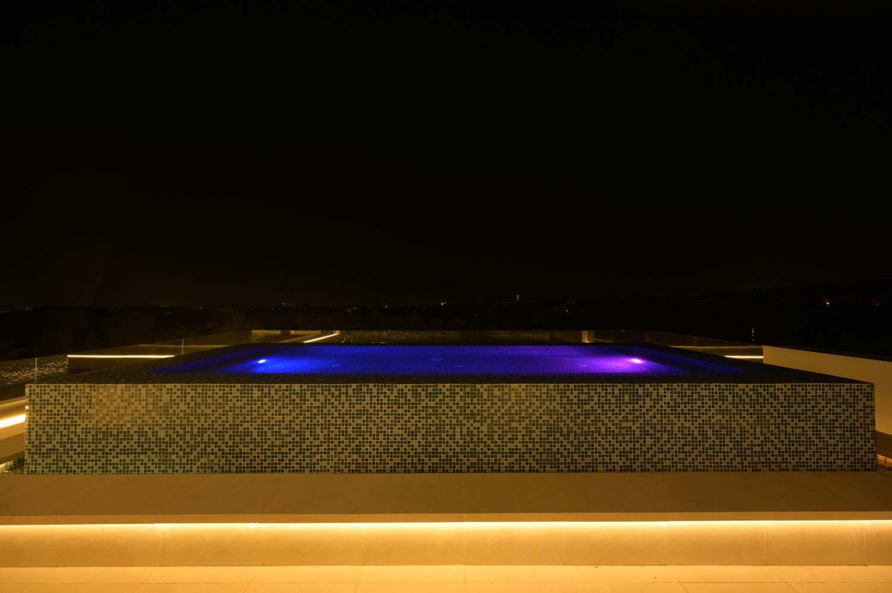 Zyra Golf Residence