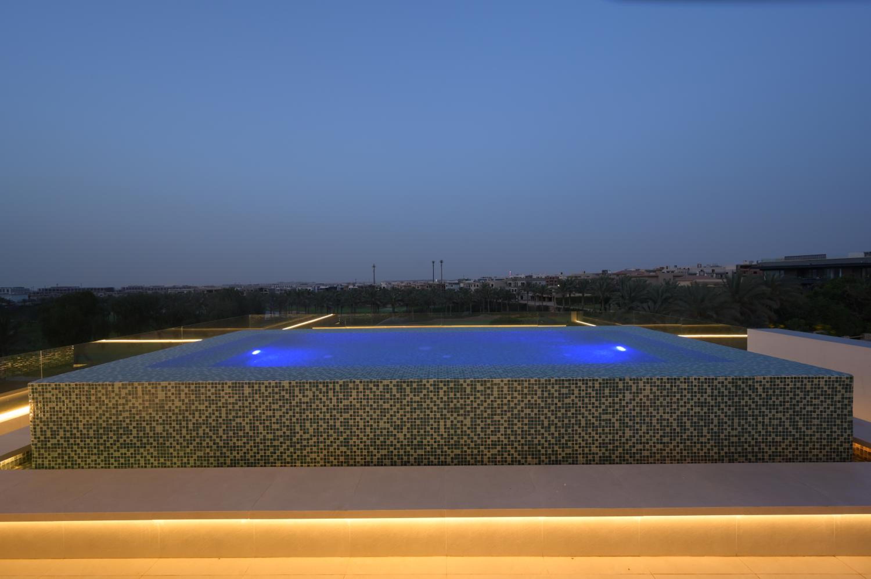 Zyra Golf Residence