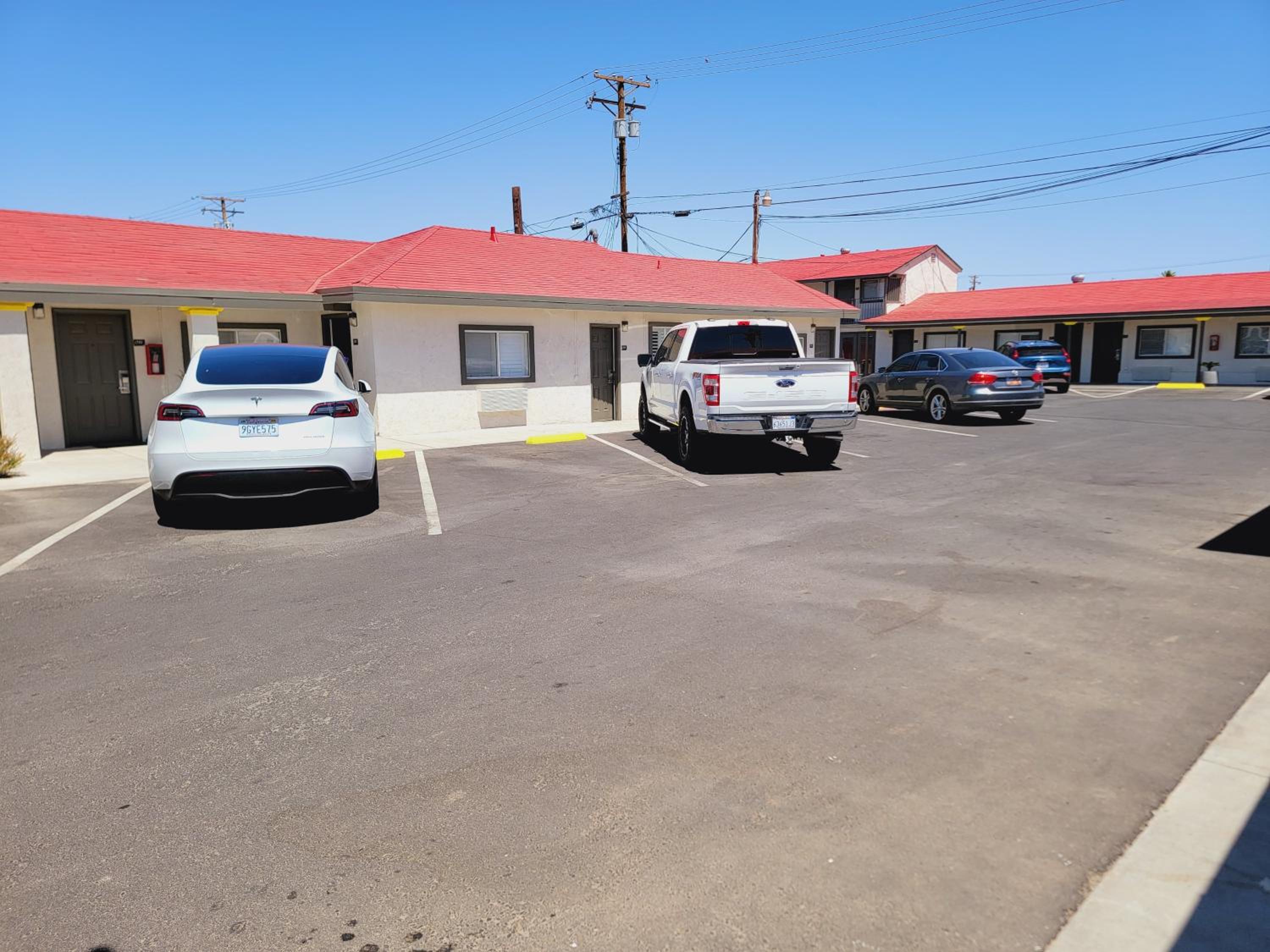Super 8 by Wyndham El Centro North view 3