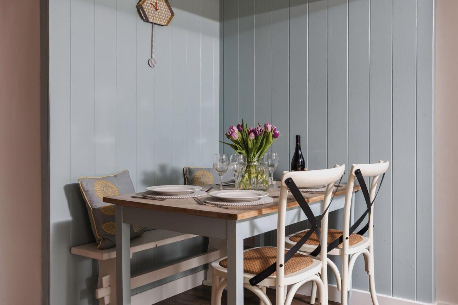 Honeysuckle Cottage