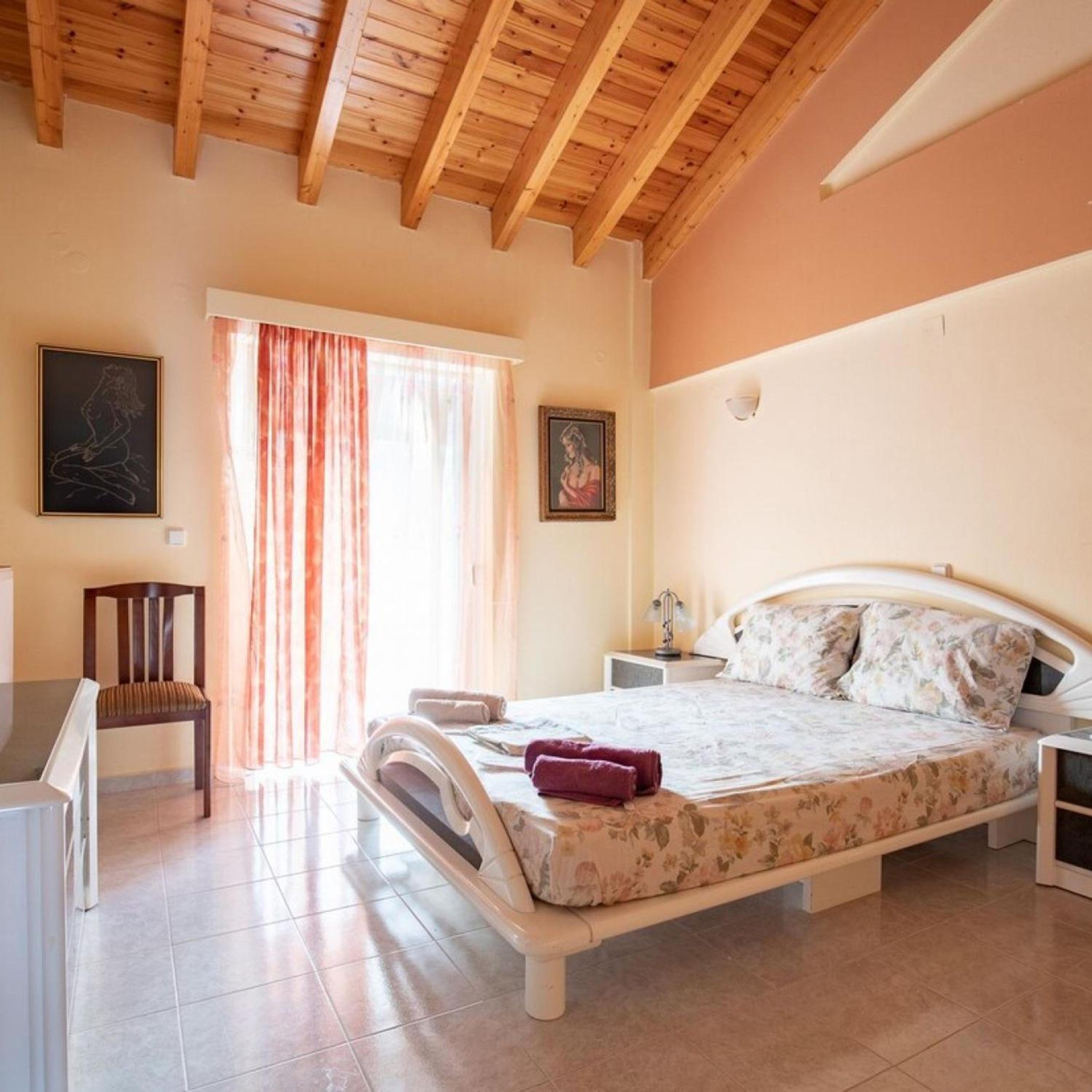 Neromilos Harmony - Roussis Residence view 2