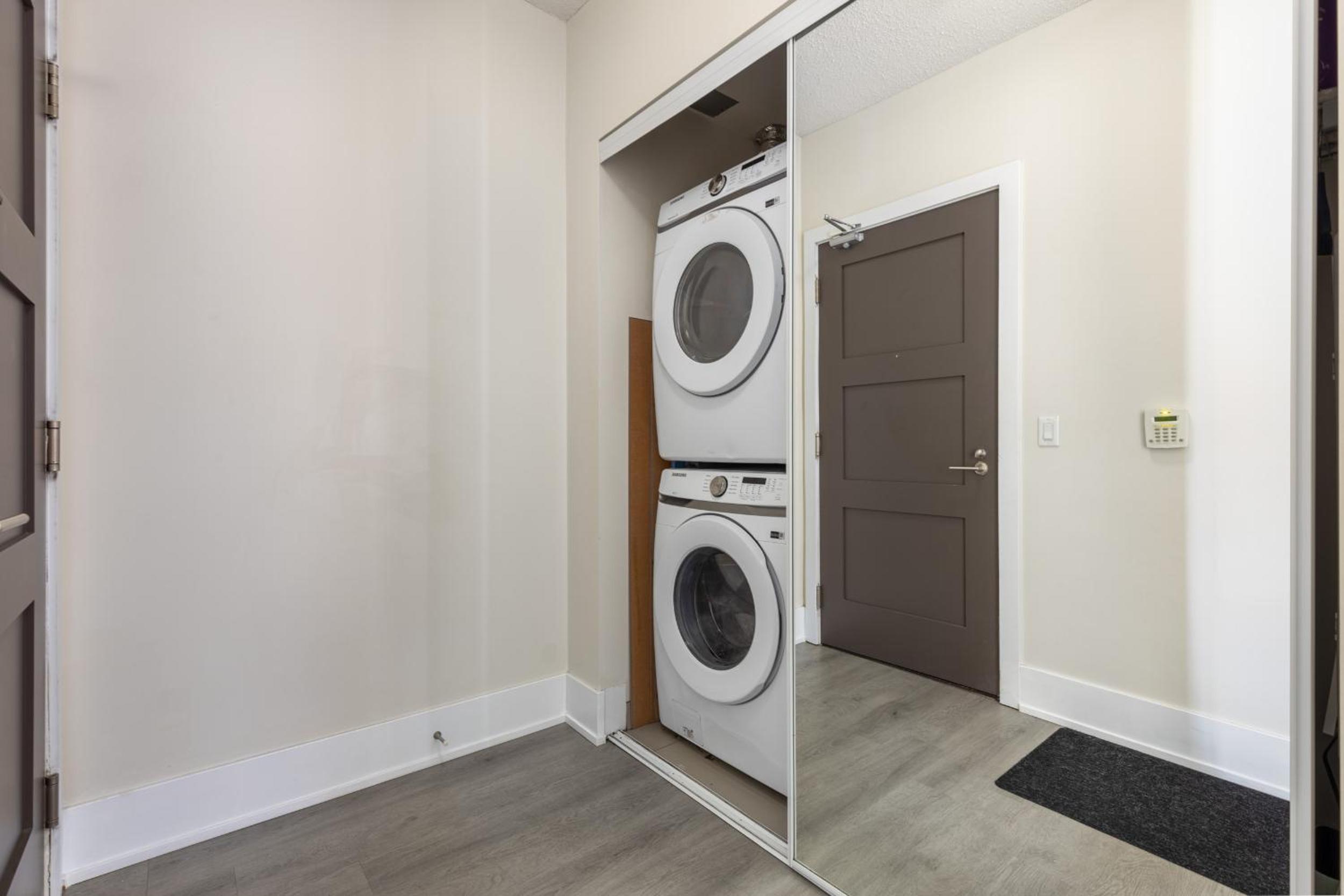 3 Bedroom beside CN Tower with parking Downtown Toronto