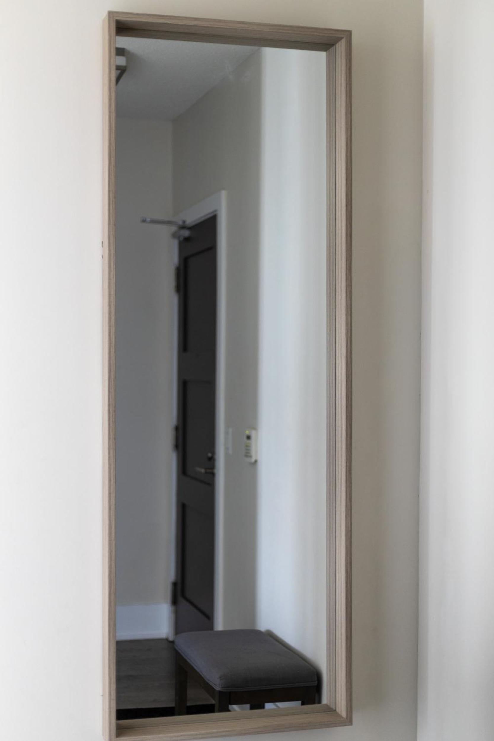 3 Bedroom beside CN Tower with parking Downtown Toronto
