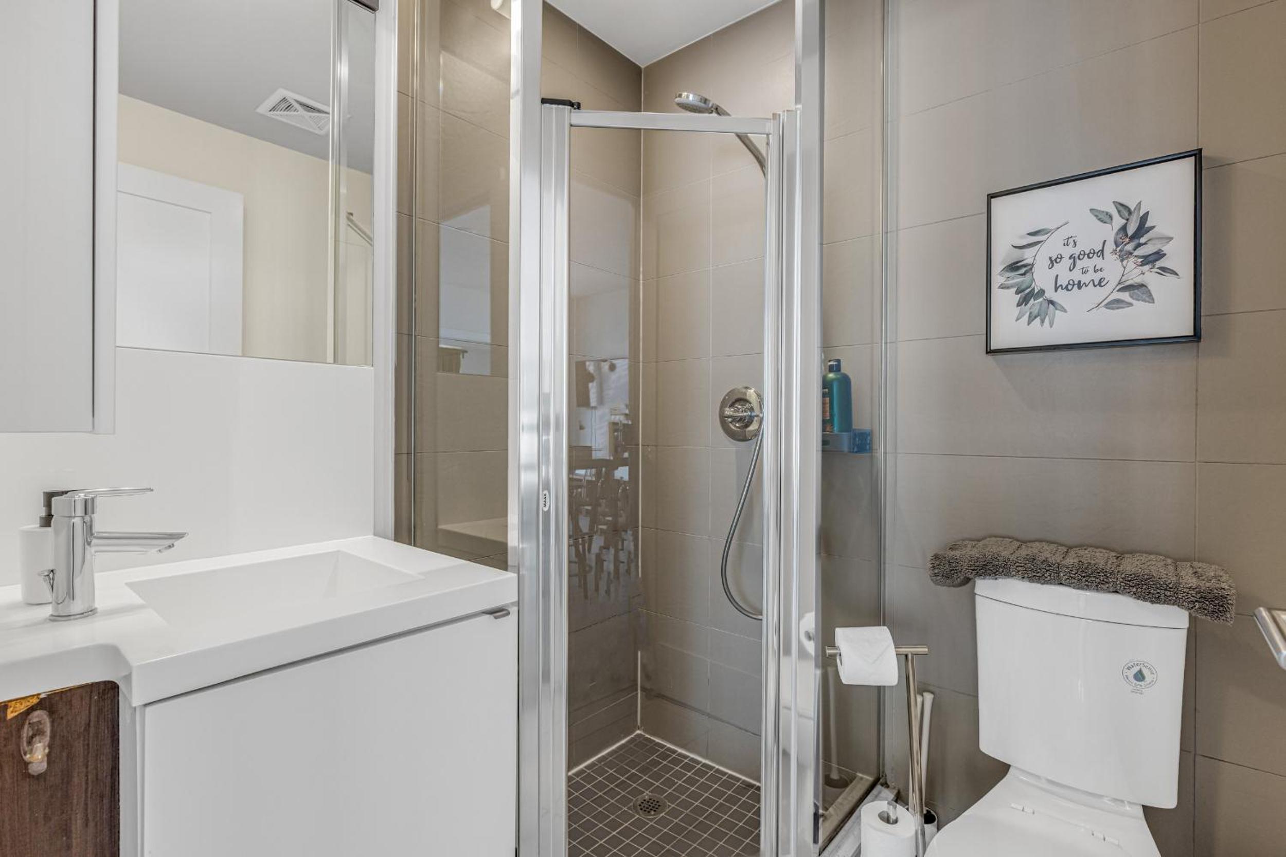 3 Bedroom beside CN Tower with parking Downtown Toronto