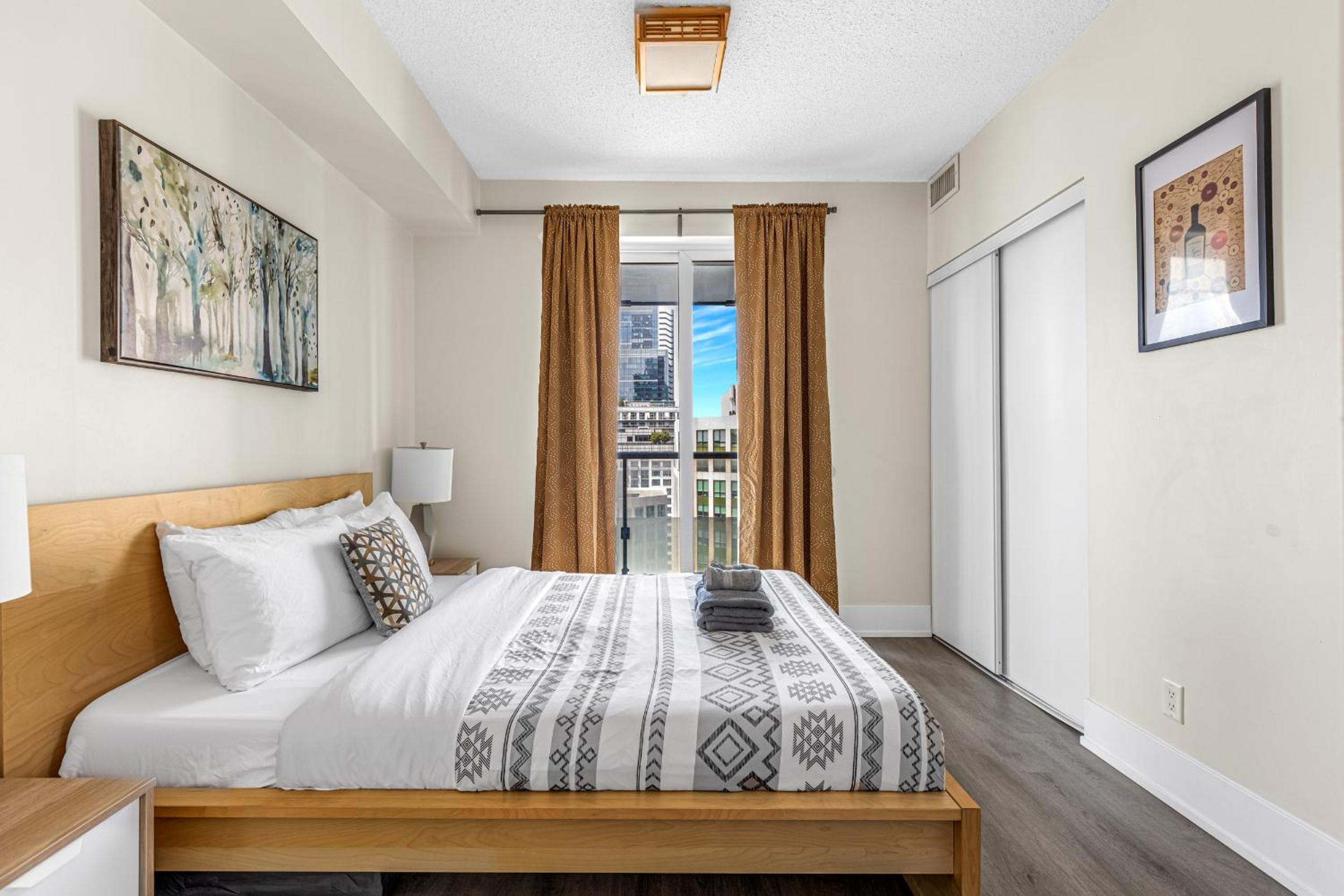3 Bedroom beside CN Tower with parking Downtown Toronto