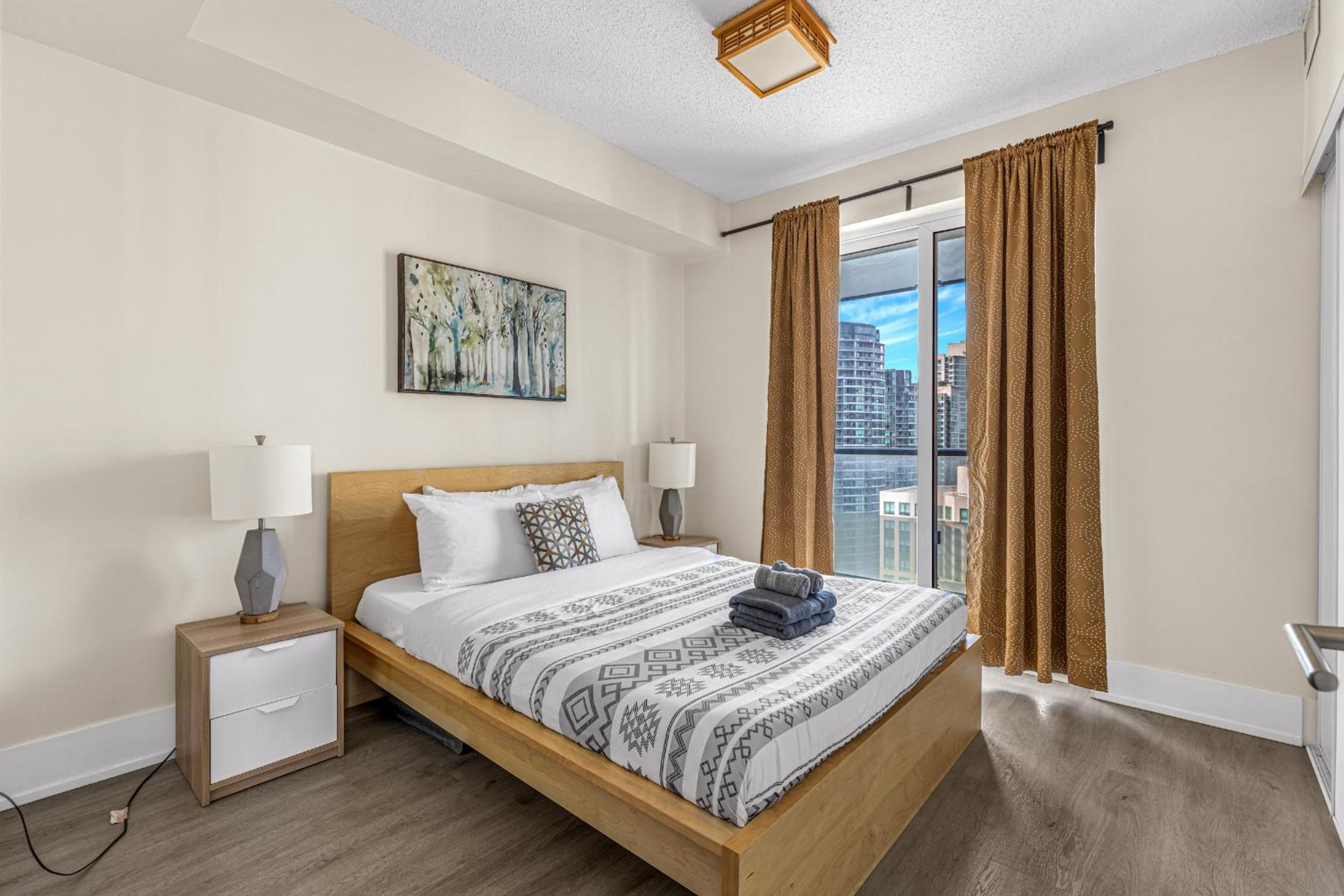 3 Bedroom beside CN Tower with parking Downtown Toronto