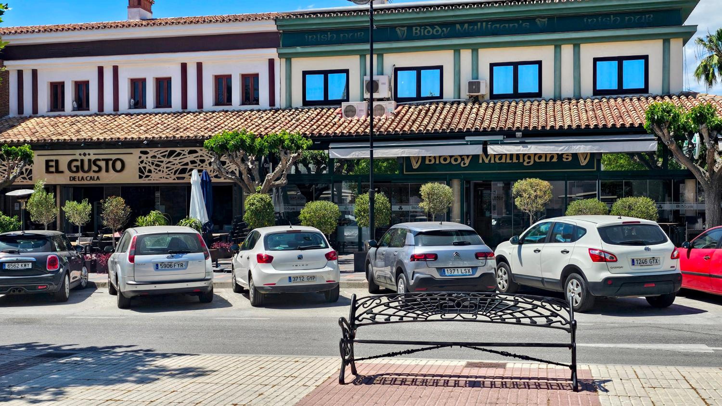Calanova Grand Golf Residence