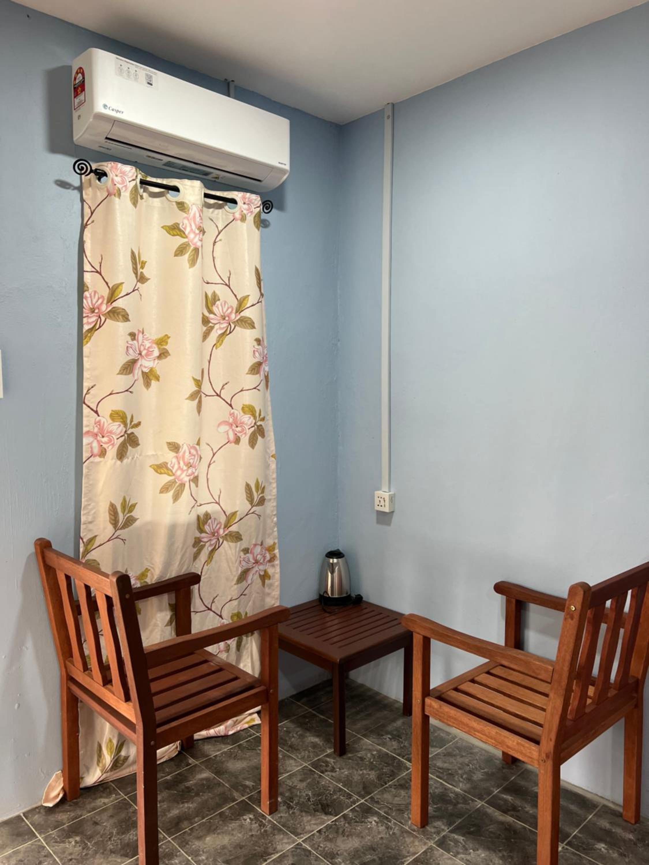 Kz Motel