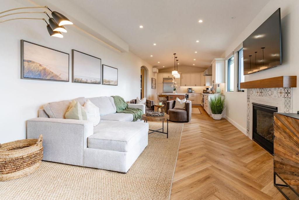 Enchanting Encinitas Oceanview Casita view 2