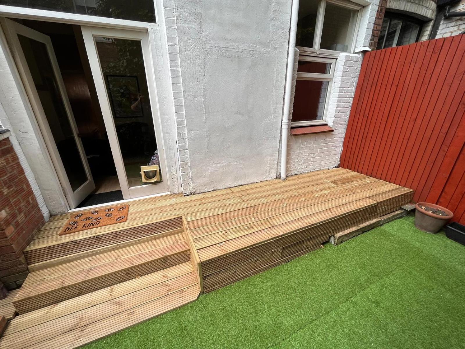 4 bedroom apartment ground floor for up to 7 guests