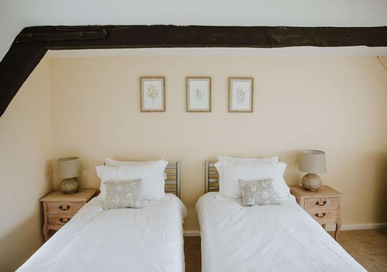 Aynho Cottages