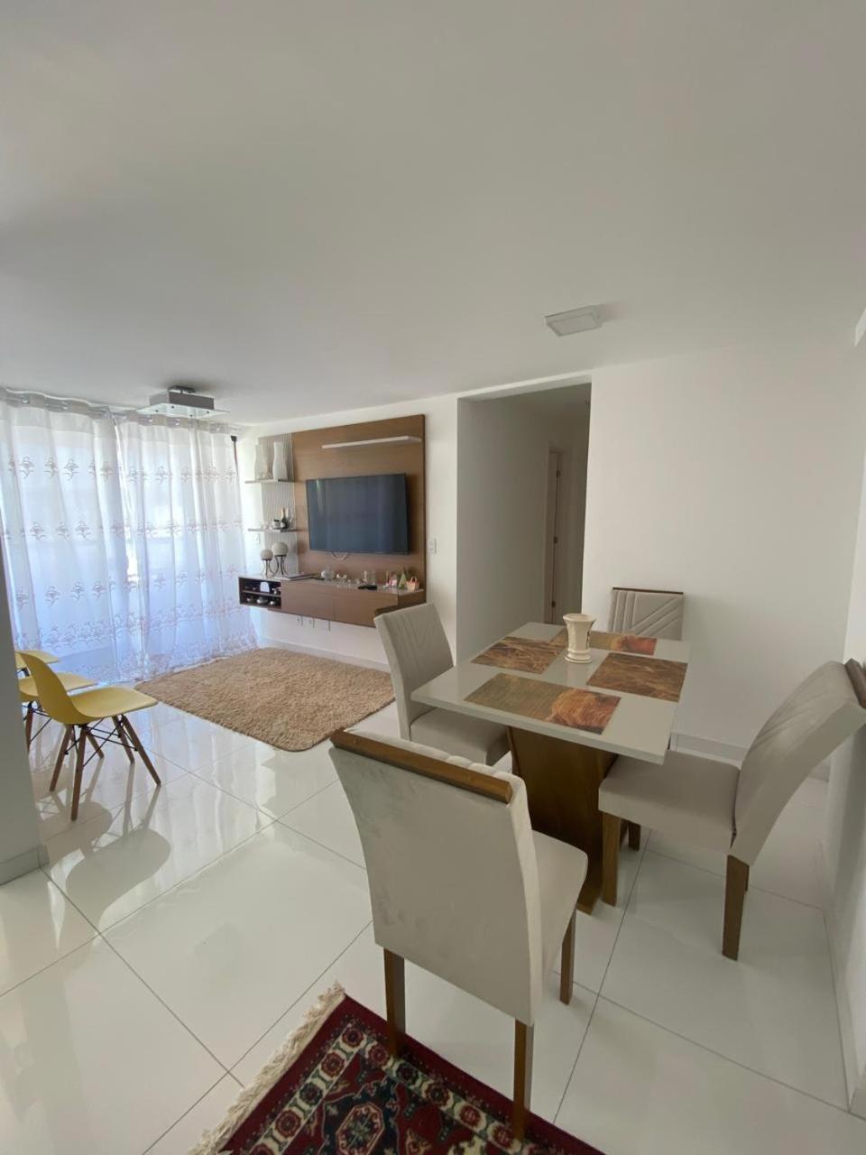 Apartamento vista para o mar, Palazzio di Milano