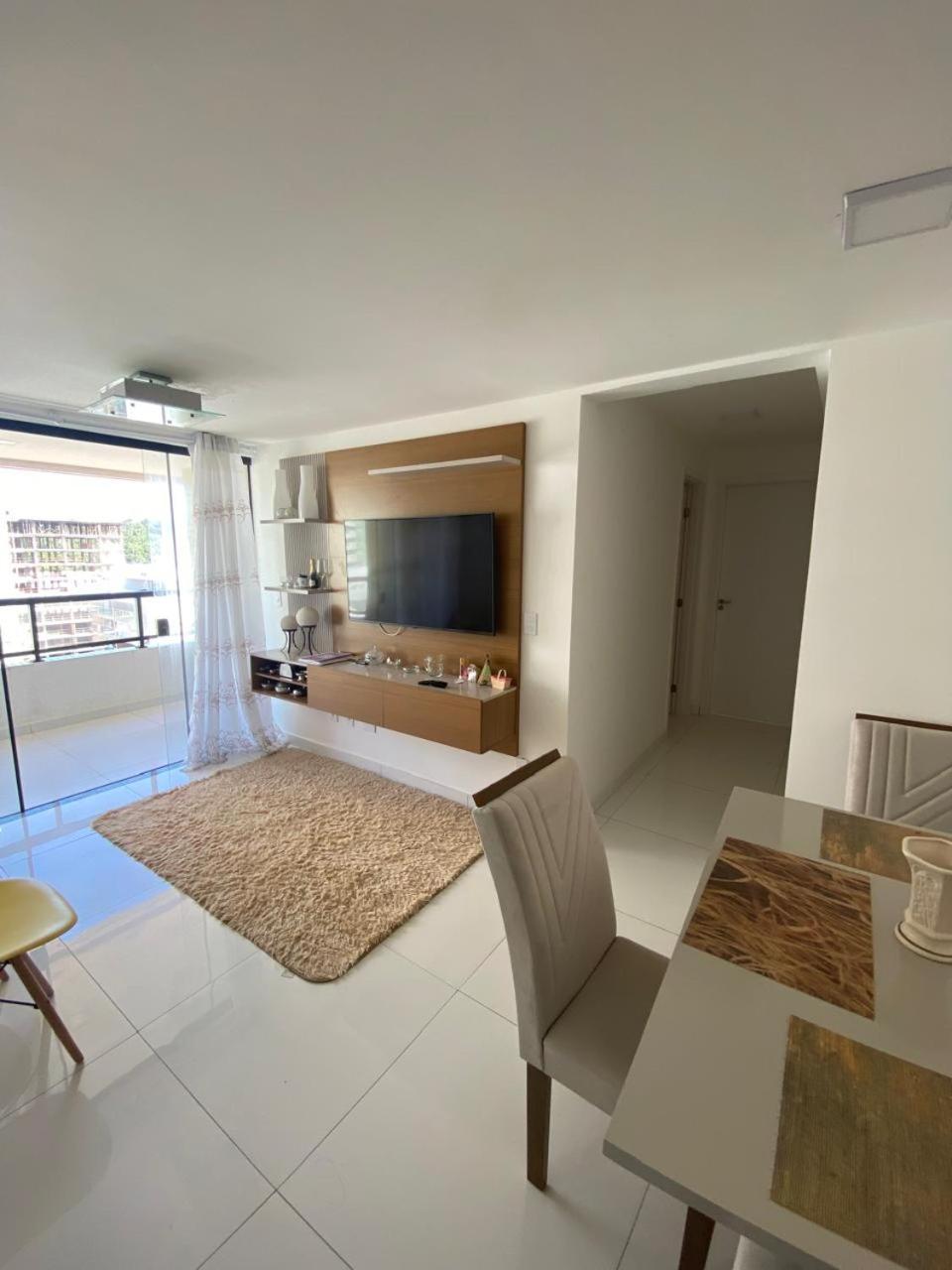 Apartamento vista para o mar, Palazzio di Milano
