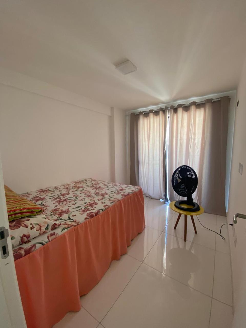 Apartamento vista para o mar, Palazzio di Milano